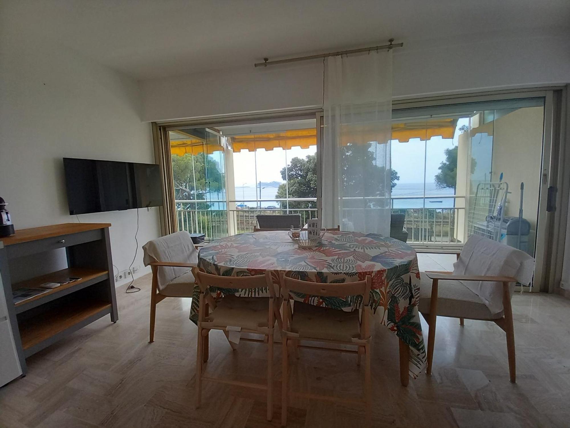 With Sea View * Cannes