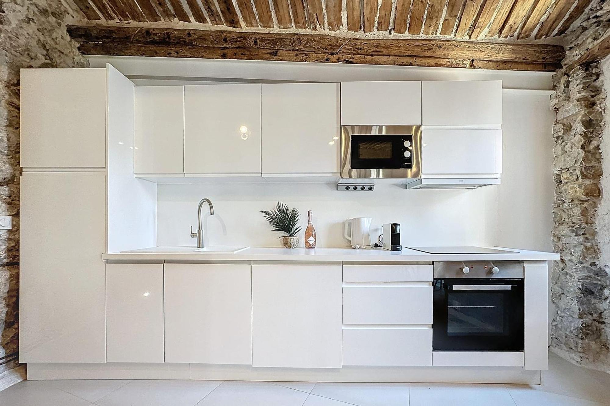 Apartment Providence - Suquet - Atypical In The Heart Of Le Suquet Cannes