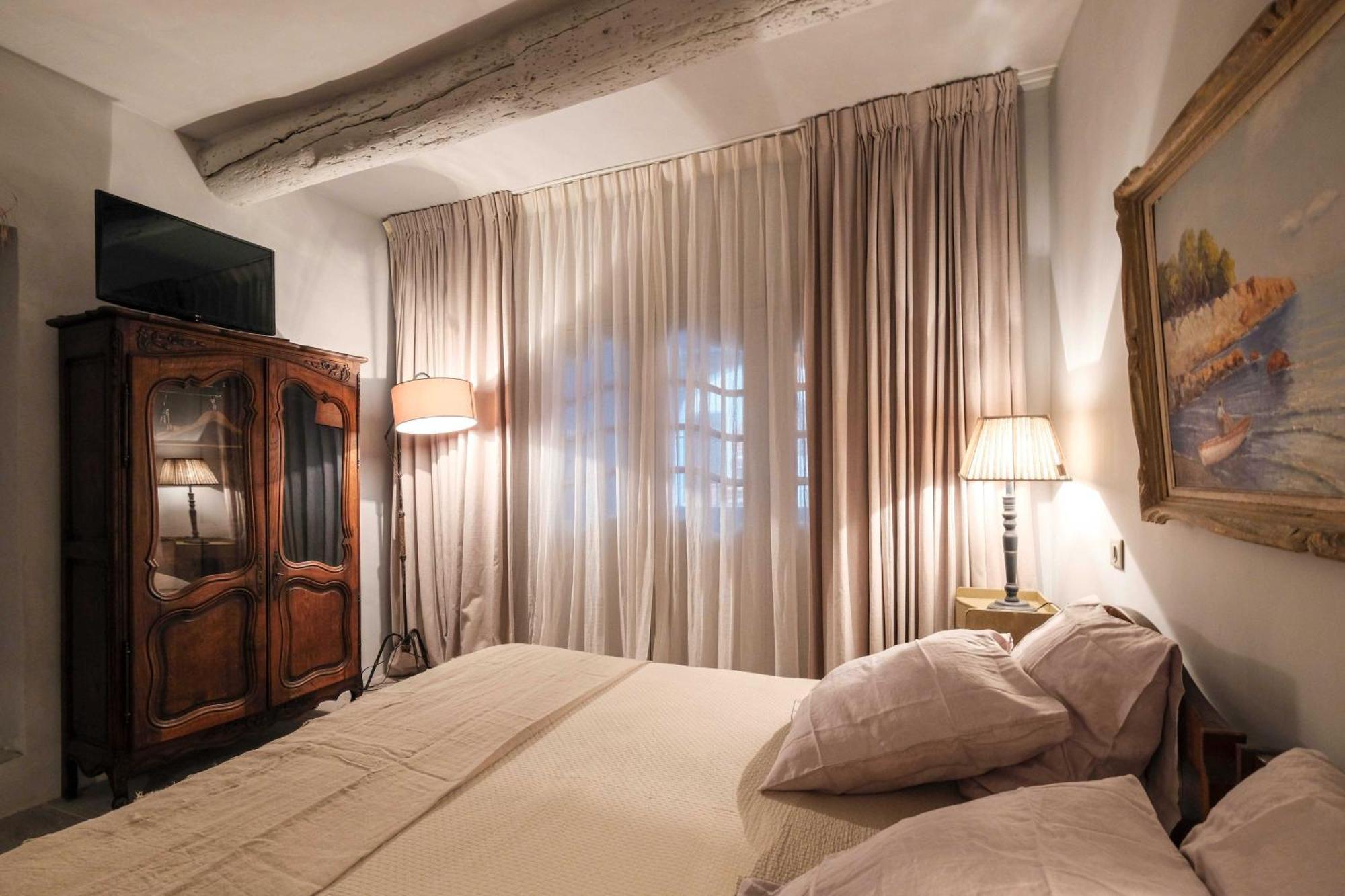 Apartment Charming In The Heart Of *