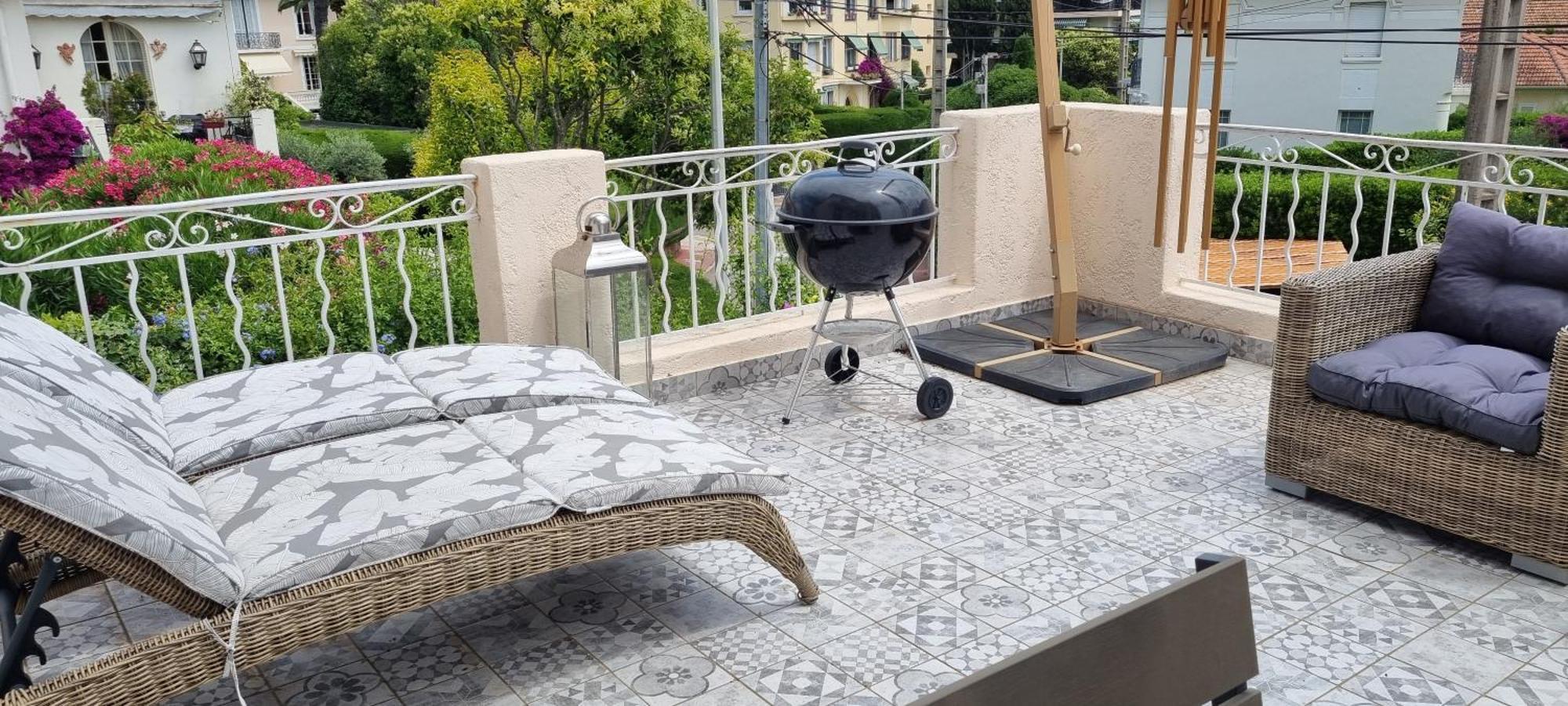 Superbe Maison 6 Ch, 4 Sdb, Terrasses Et Billard
