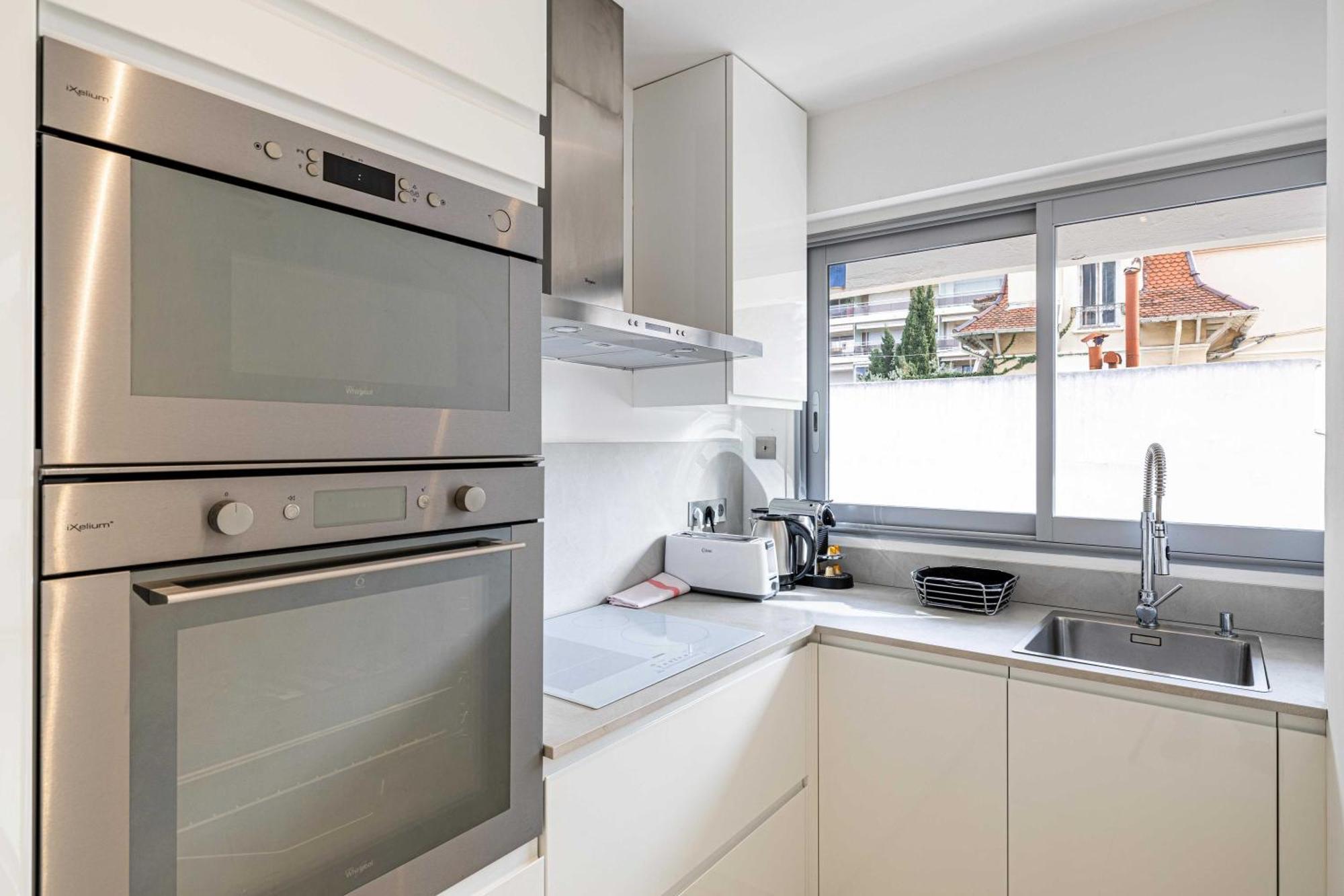 Apartment Beautiful With Sunny Terrace Cannes