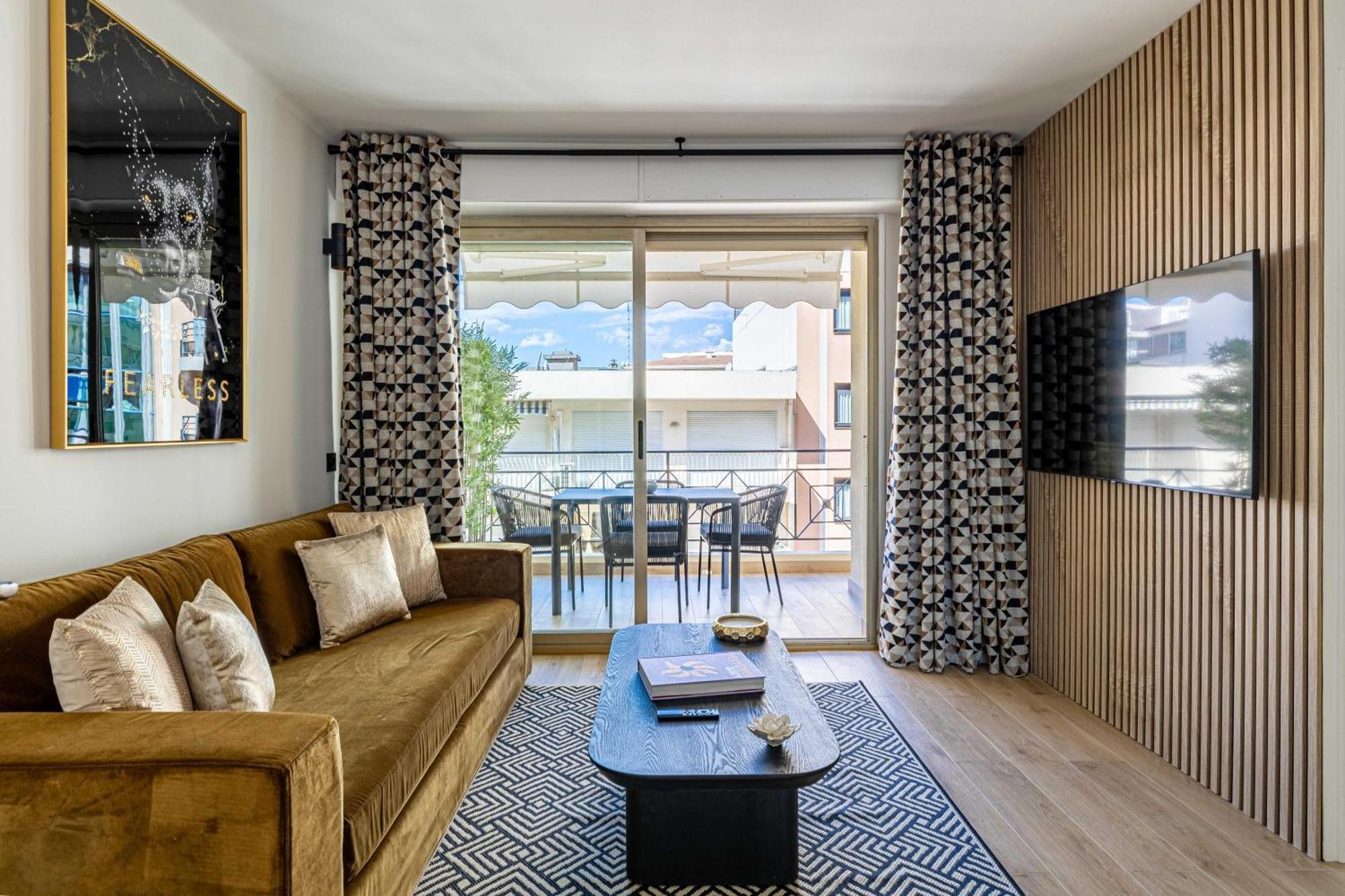 Apartment Harmony With Private Terrace - Near Croisette