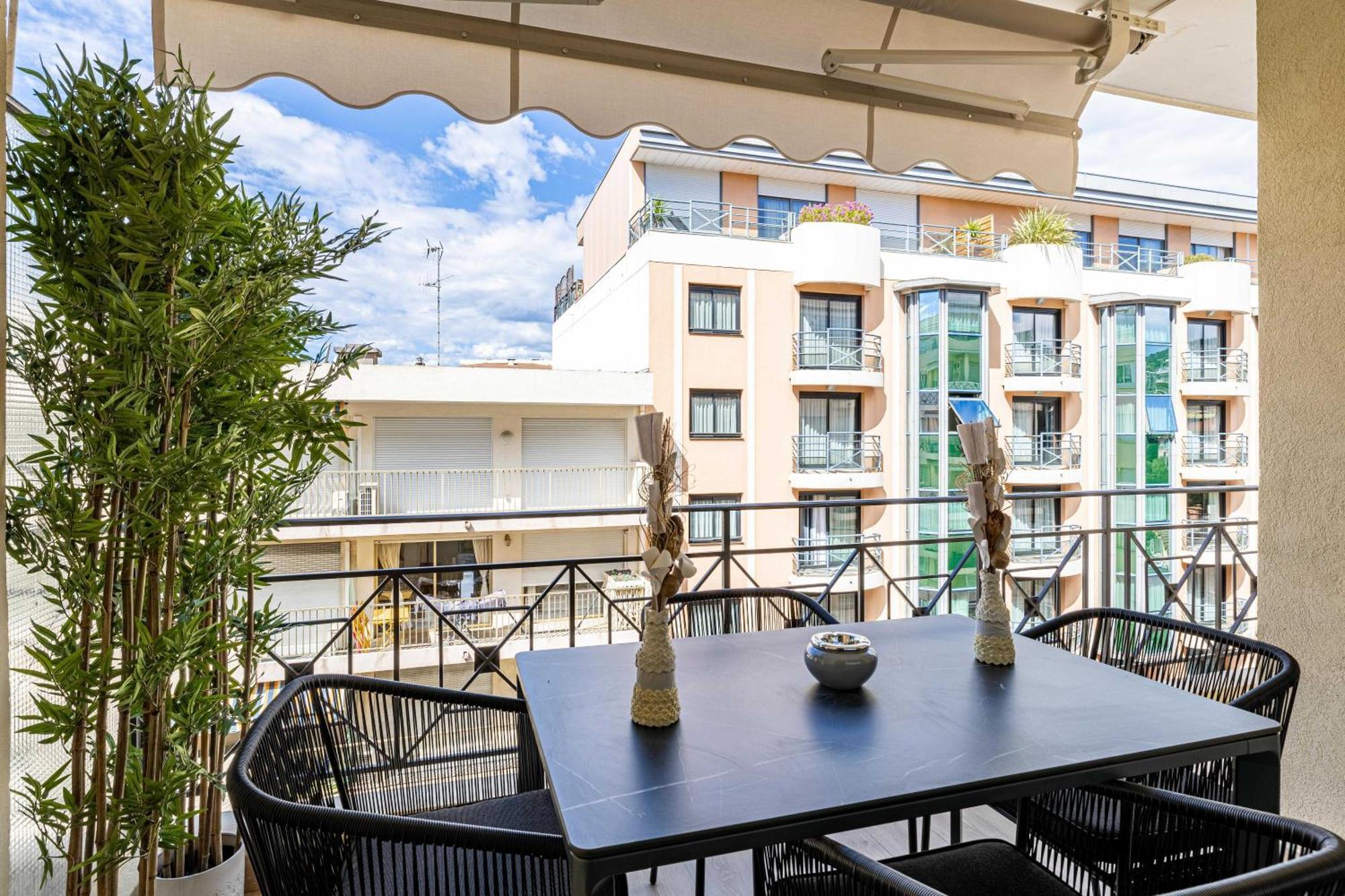 Apartment Harmony With Private Terrace - Near Croisette