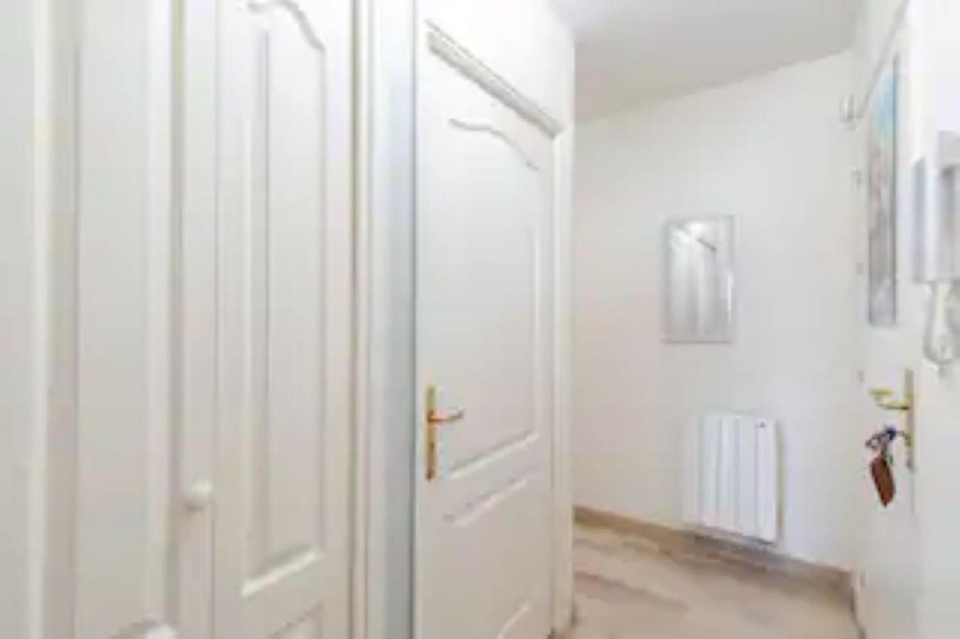Centre Beau Deux Pièces Près De à Pied Cannes