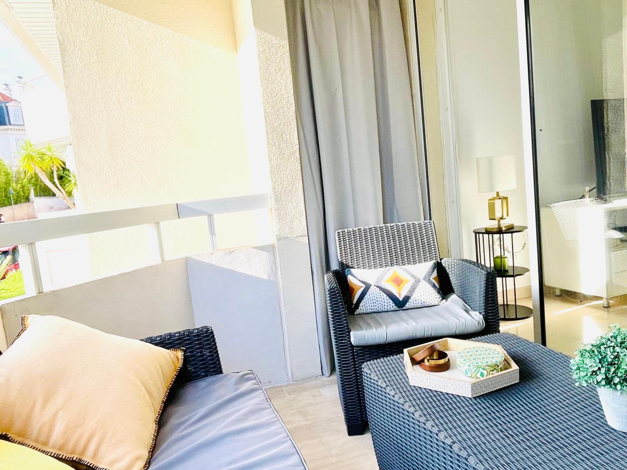 Appartement 2 Pieces A *