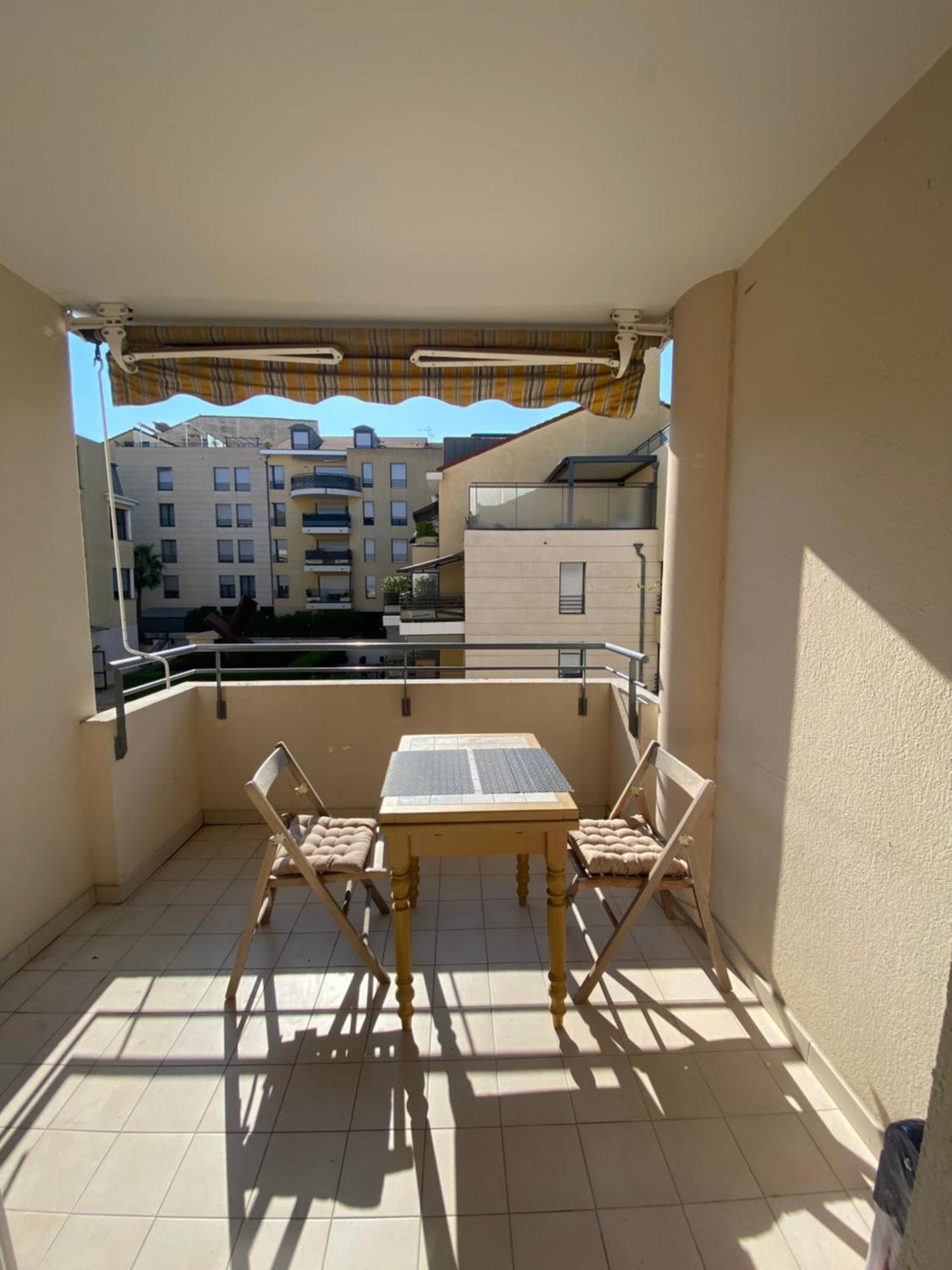 Appartement Modern In
