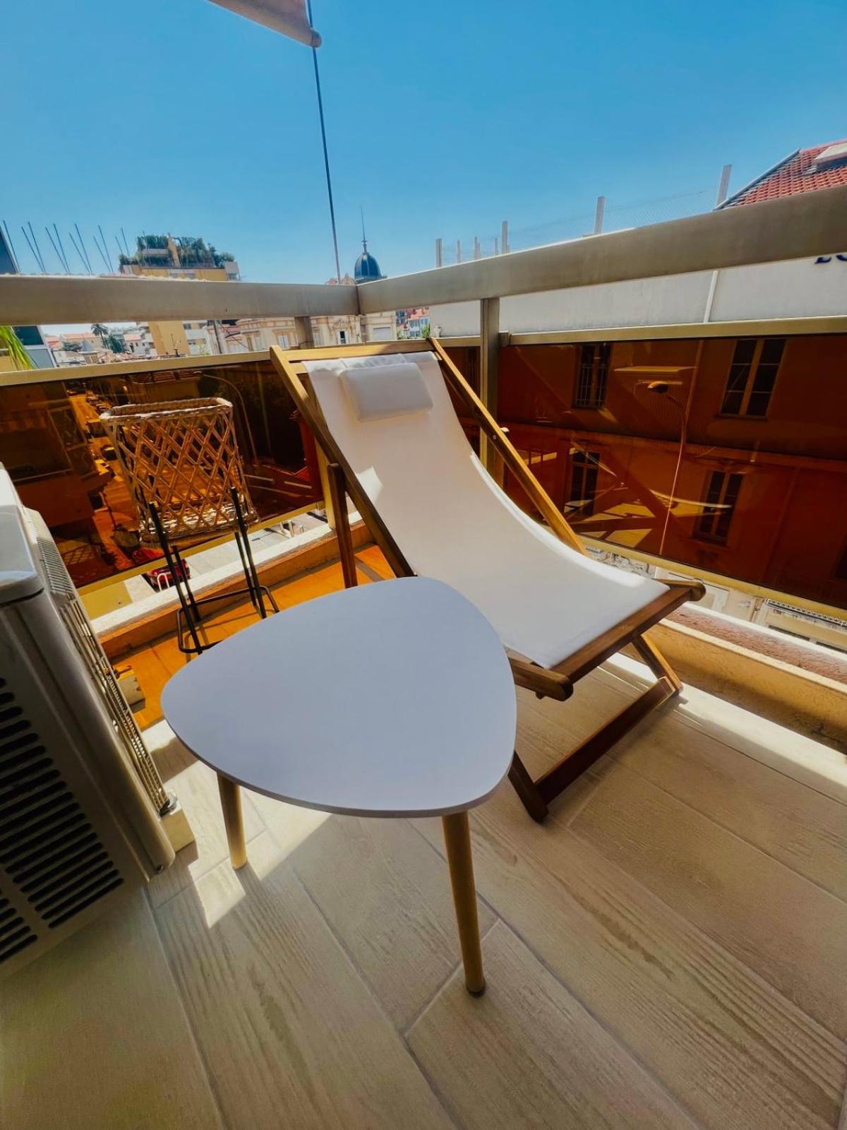 Vakantiehuis Le Verdi - 1 Bedroom With Ac And Parking In Center Cannes