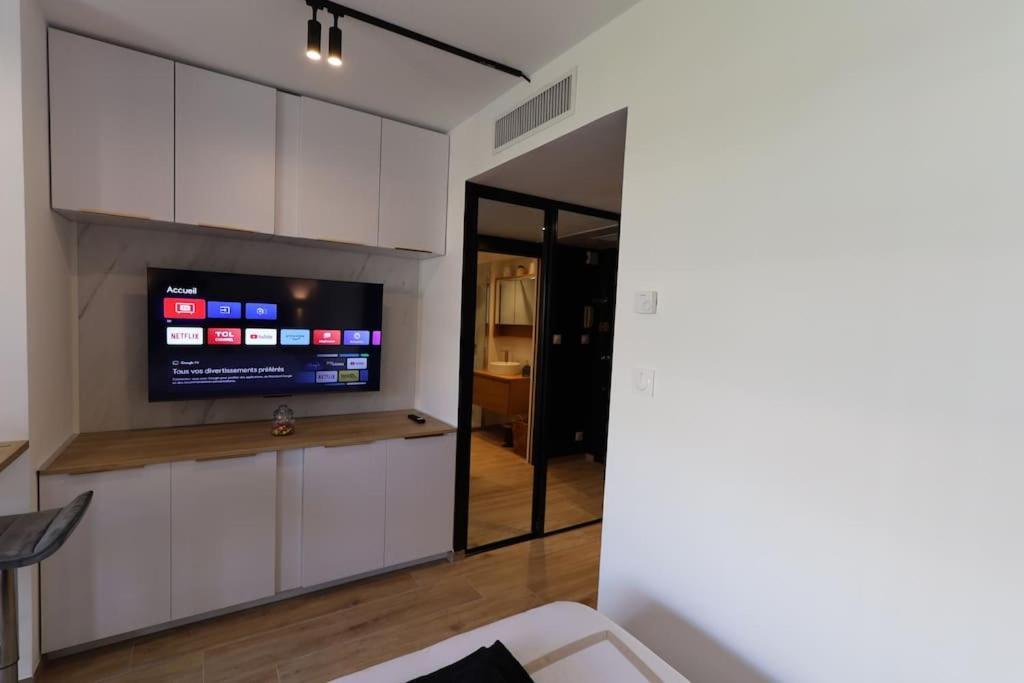 Cosy Appartement, Centre-ville Cannes, Terrasse, Clim * Cannes