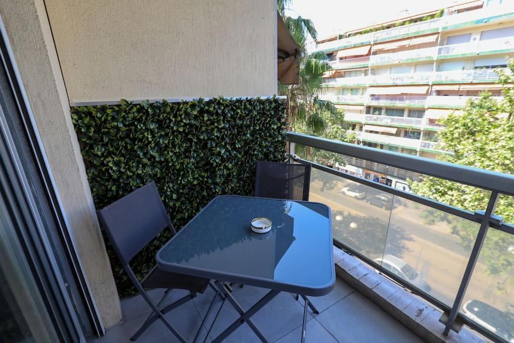 Cosy Appartement, Centre-ville Cannes, Terrasse, Clim Cannes