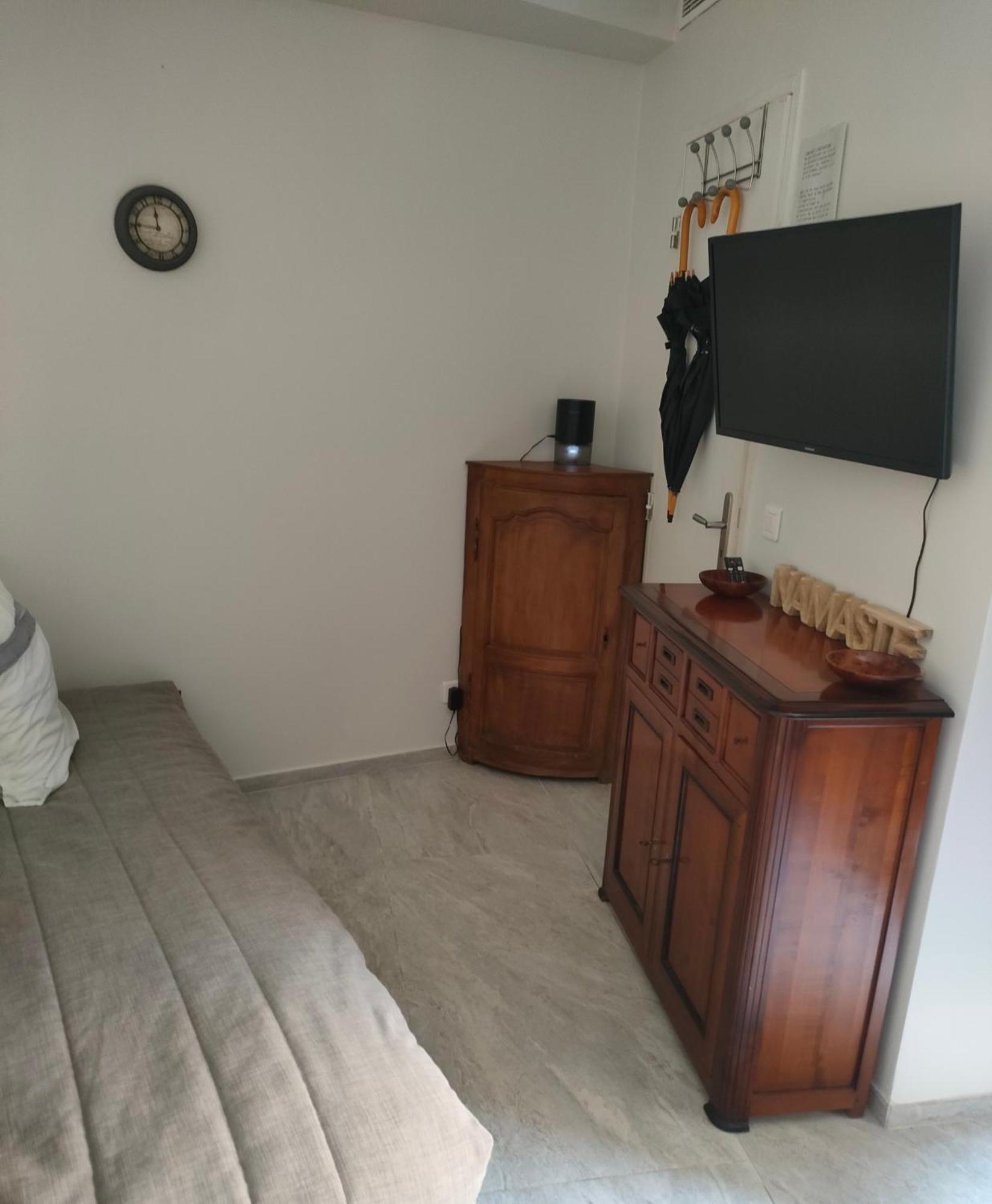 Chante Brise Apartment