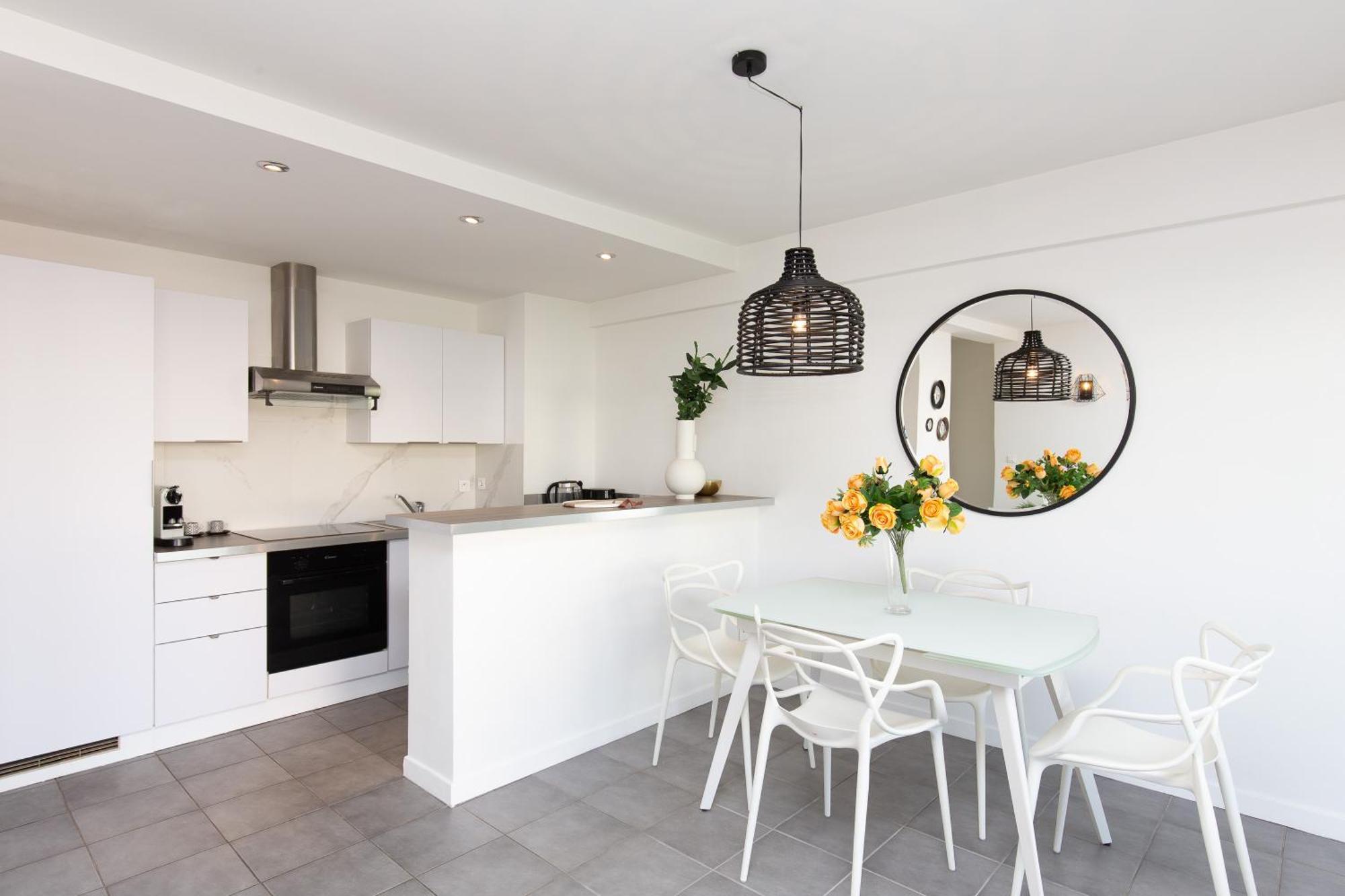 Apartment Hekla Yourhosthelper Cannes