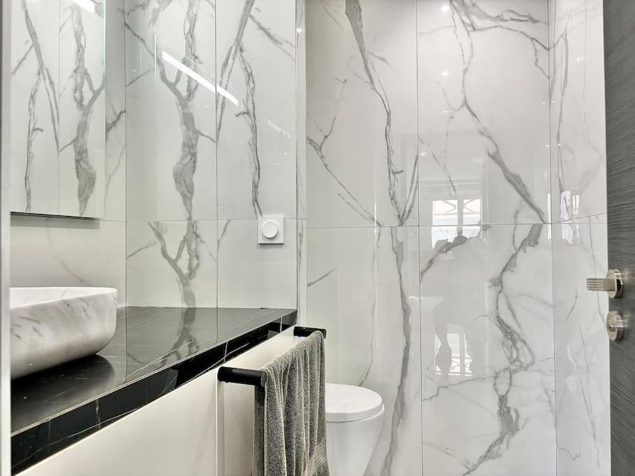 Apartment Gray D'albion -2a8- 1 *