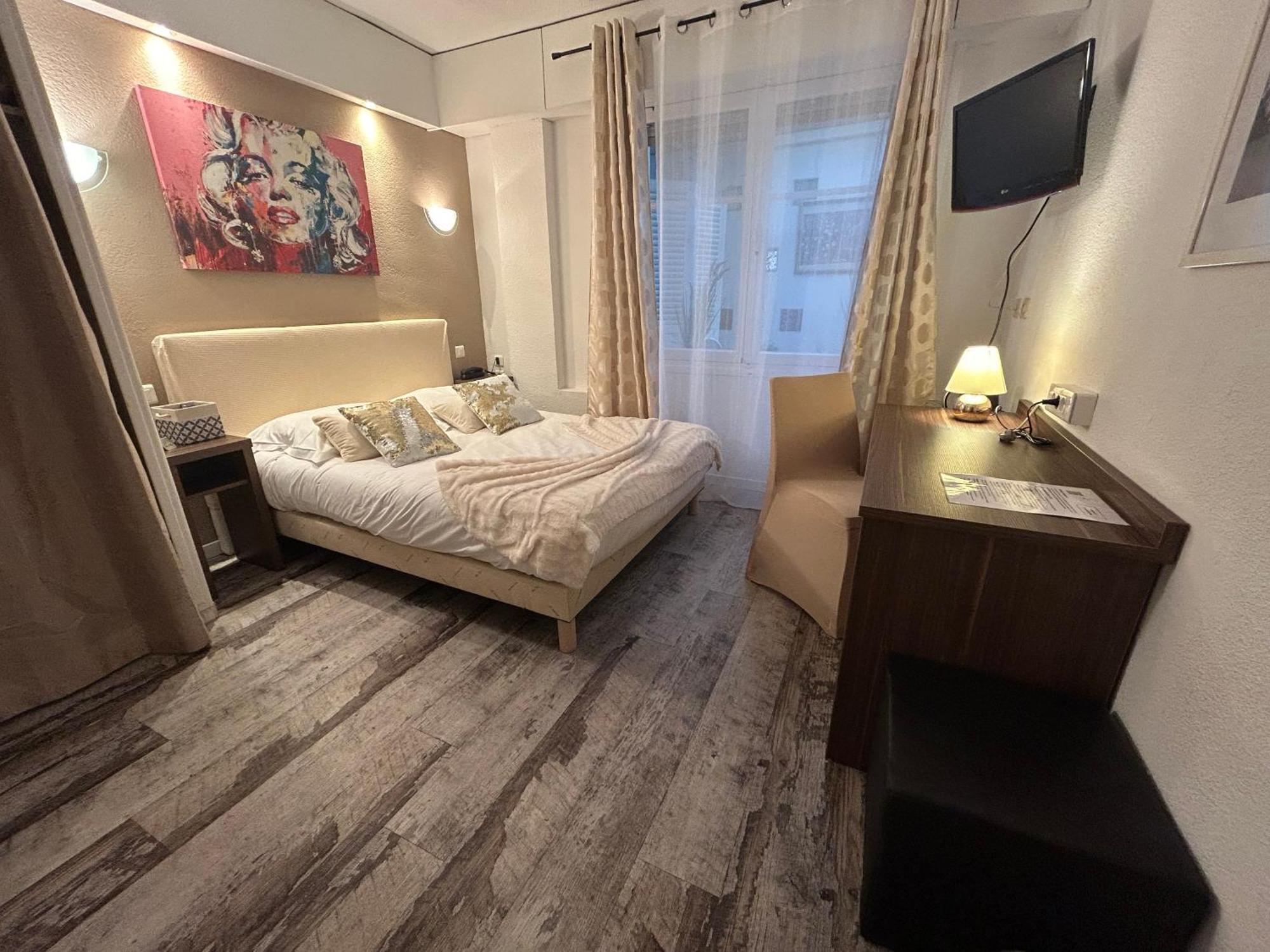 Ath Athenee Hotel Cannes