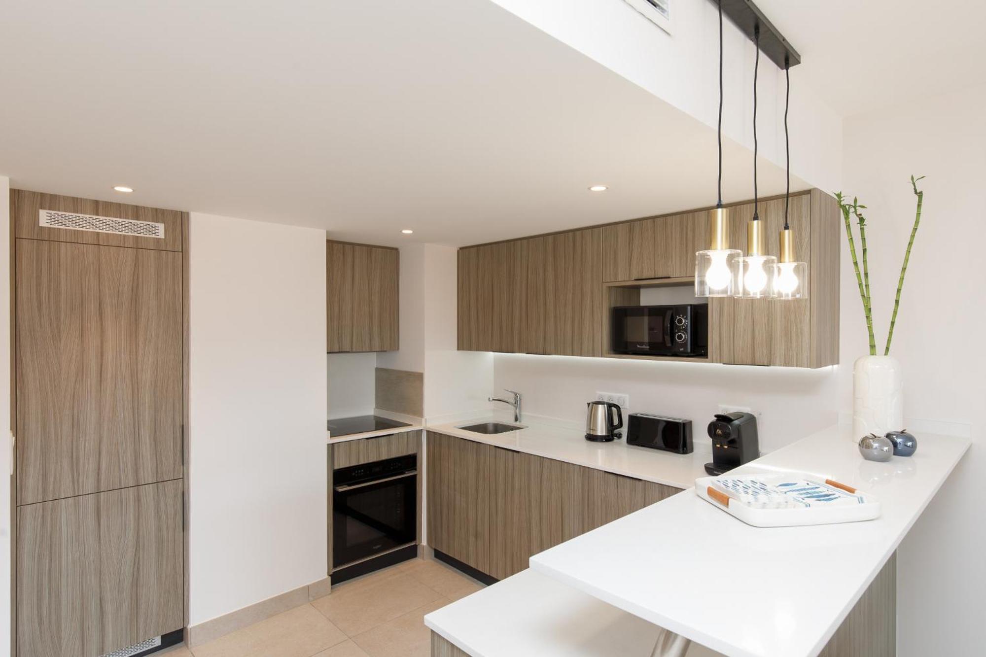 Bridge 3p Apartment *