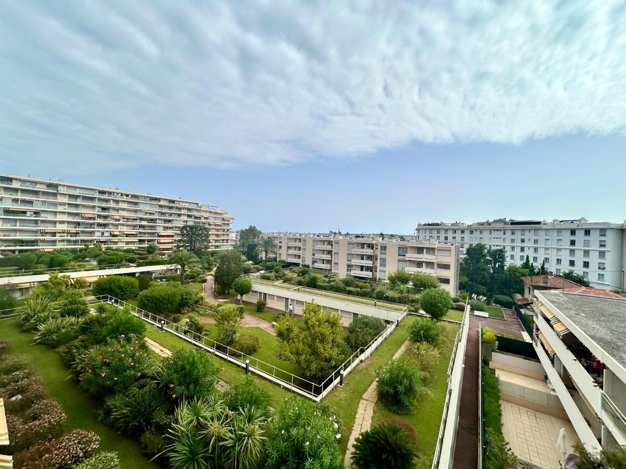 Alexandre Lumineux Avec Superbe Vue Appartement Cannes