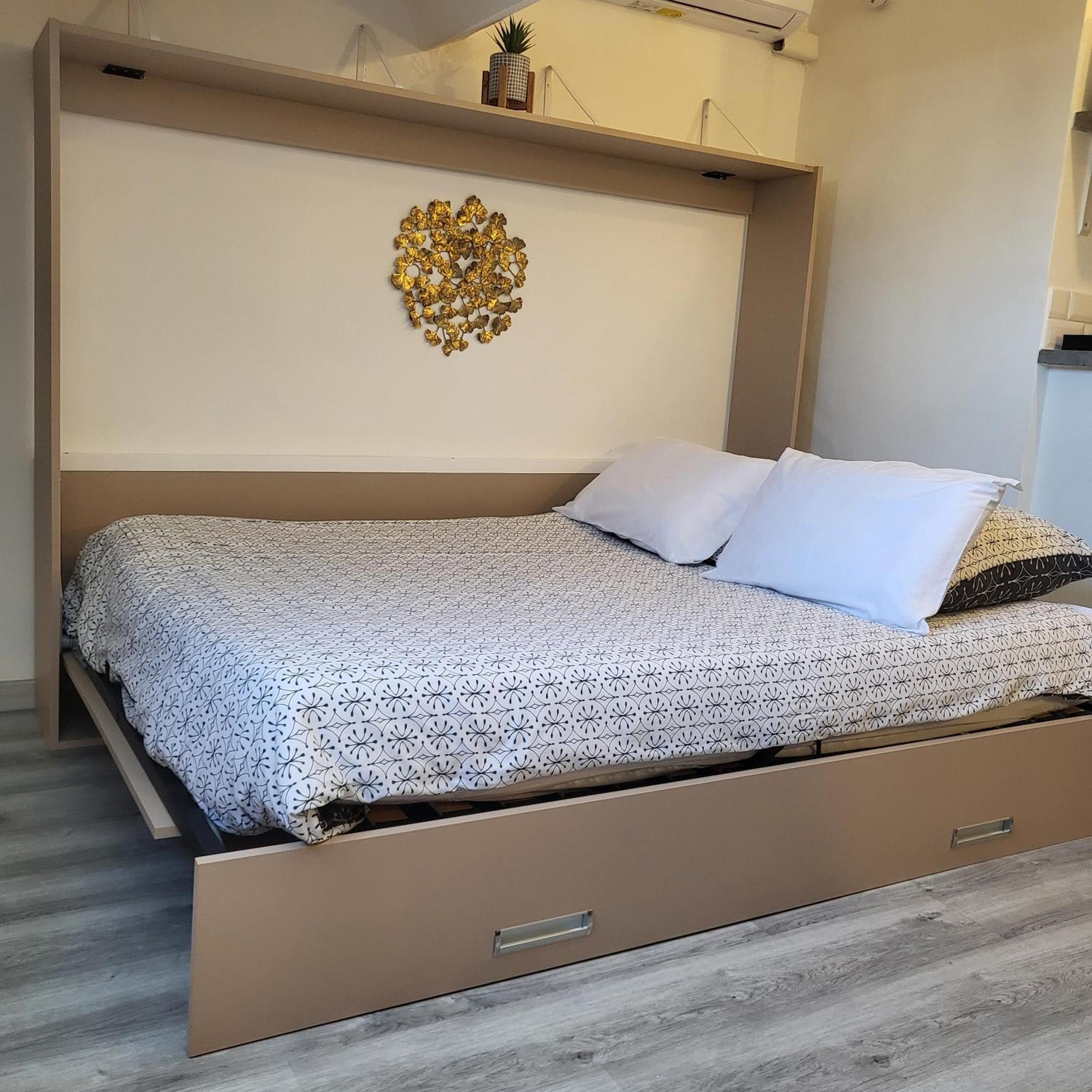 Hyper Central, Studio Tout Confort * Cannes