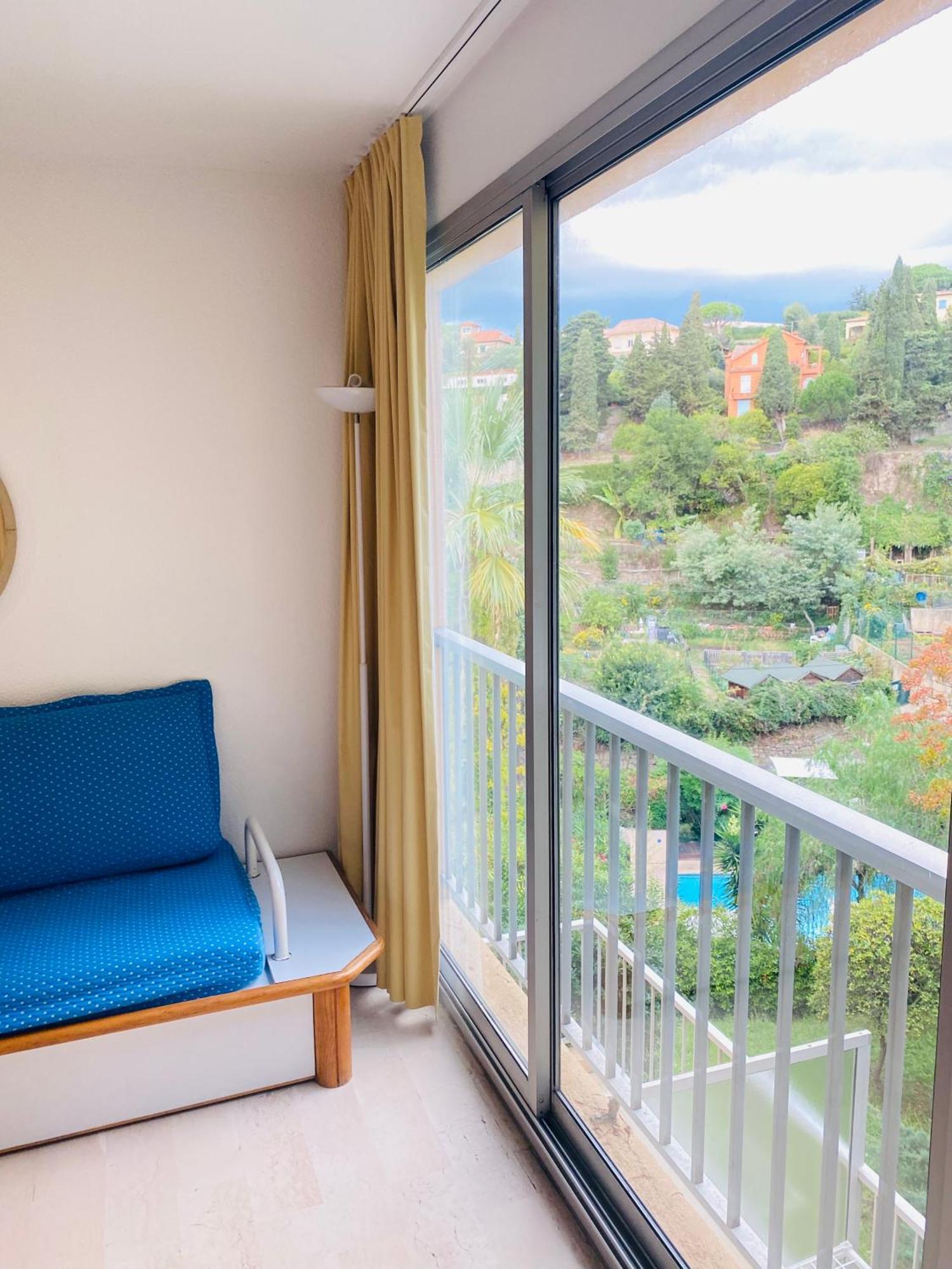 Apartment F3 A Livia Pierre Et Cannes