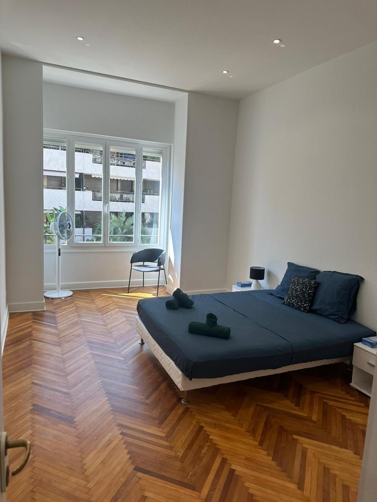 Apartment Golden House