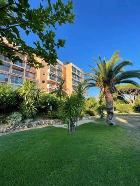 Apartment Cannes *