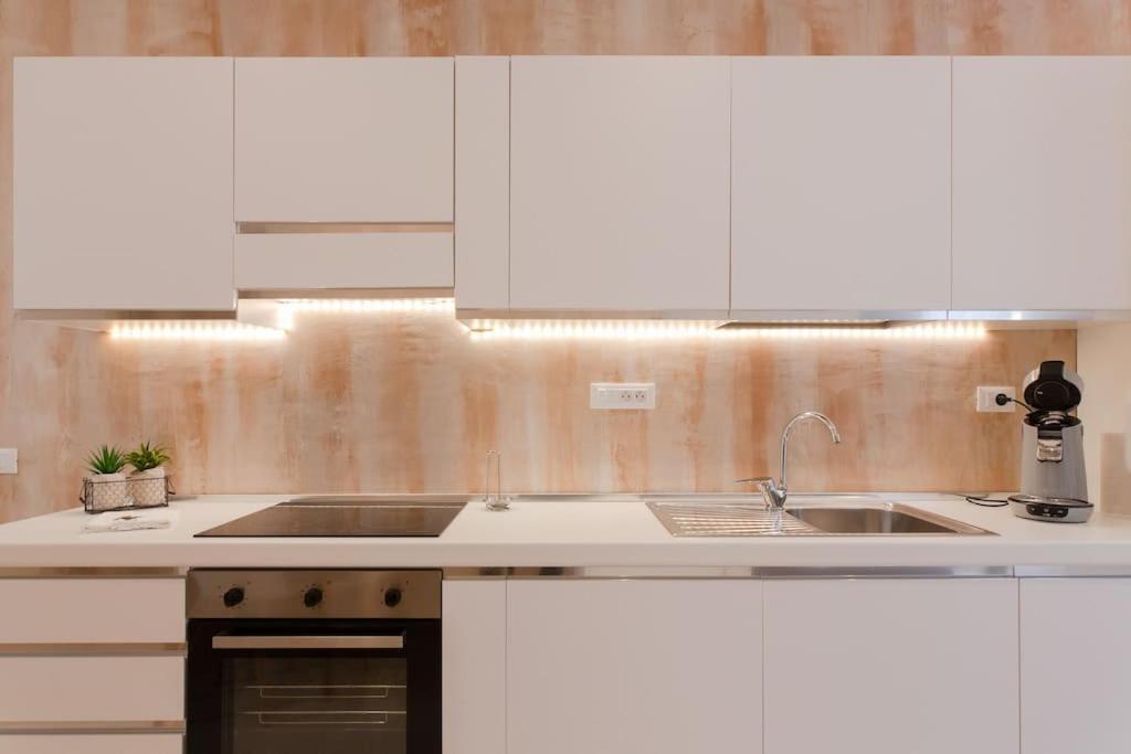 Apartment 3 - Downtown - 2 Min From Palais Festivals