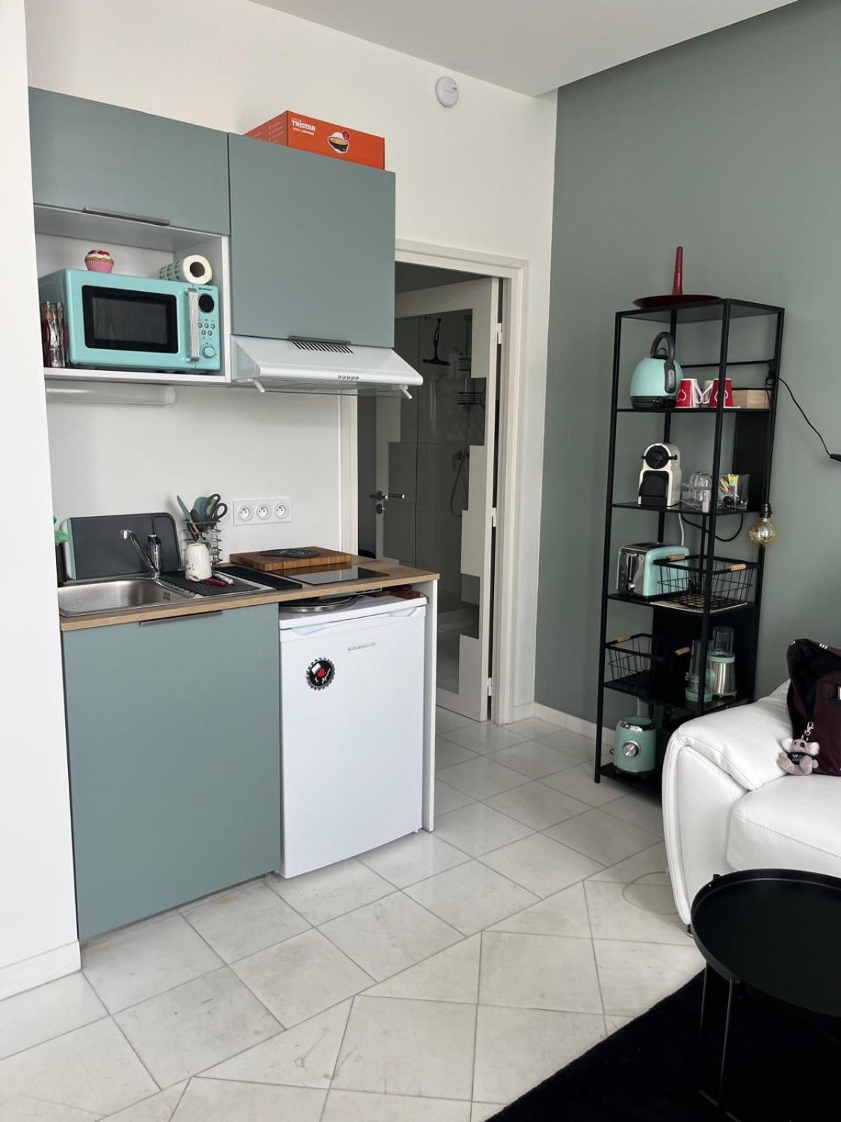 Apartment Private - Small For Two At 5 Minutes From Croisette *