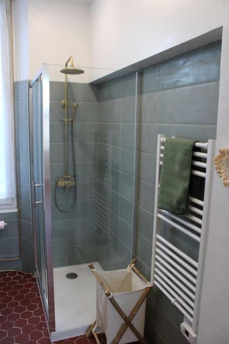 Cocon Spacieux Equipe Quartier Prado Cannes