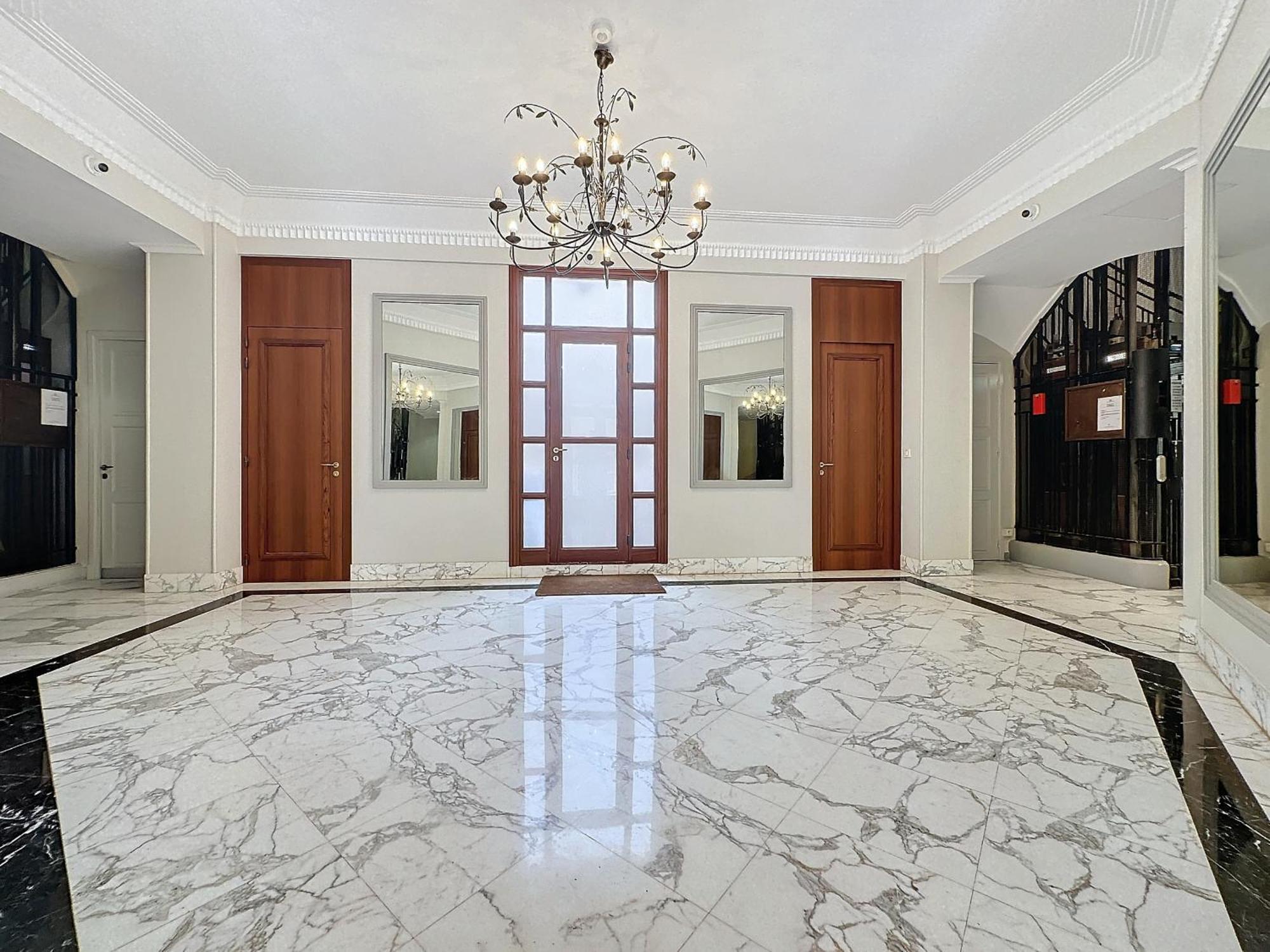 Intuition - 2 Pieces - Carre D Or Apartment Cannes