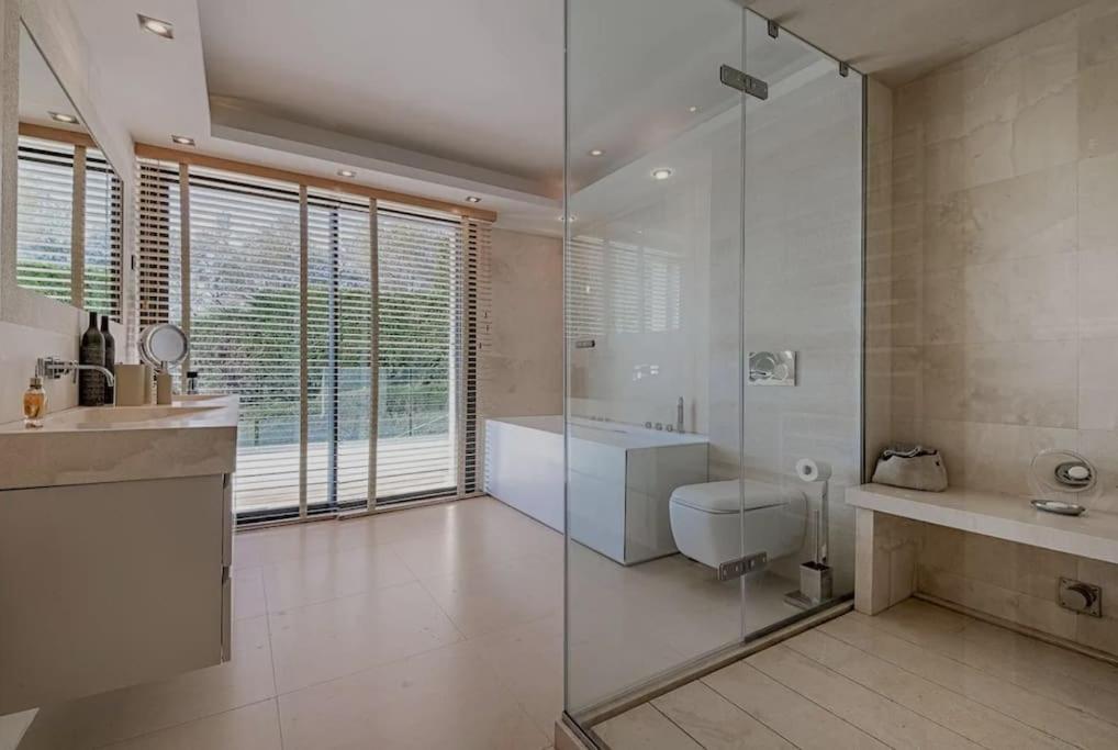 Villa Sunrise Contemporaine Sur Les Collines Cannes