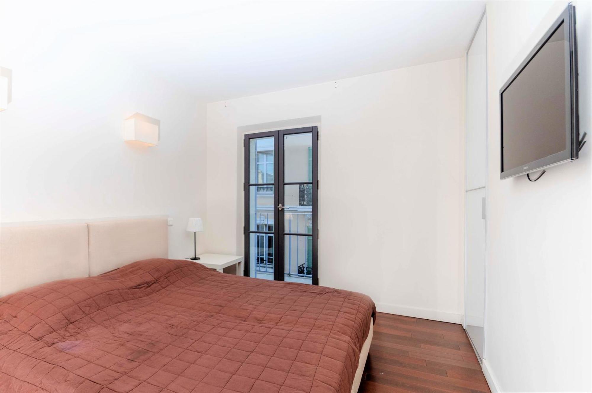 Gray D'albion 2 Bdr Apartment Cannes
