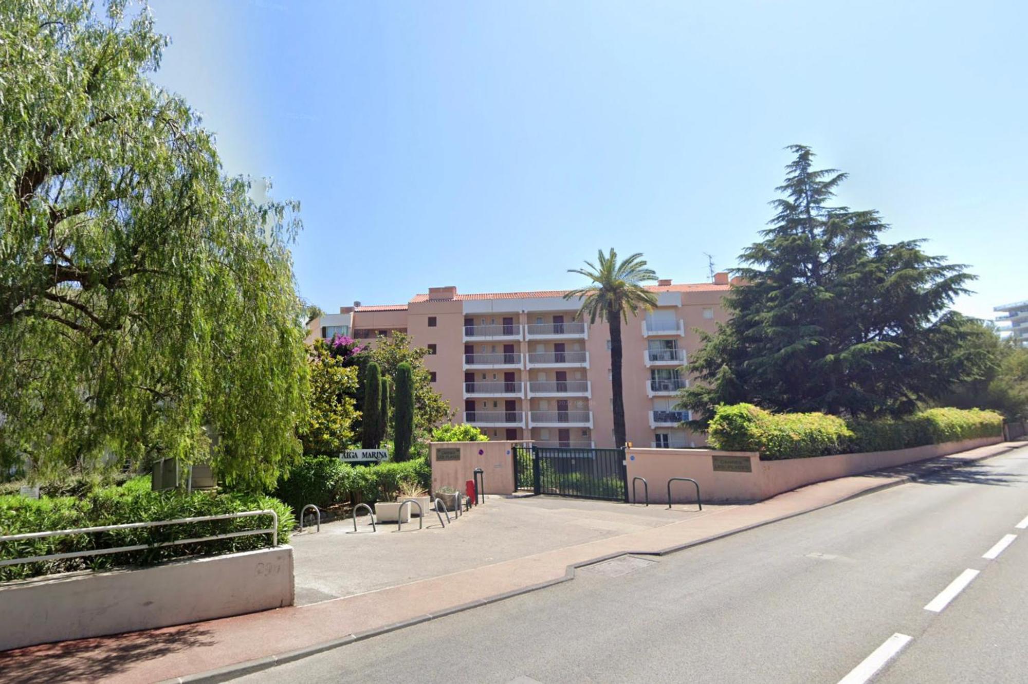 Les Plages By Scls Locations *