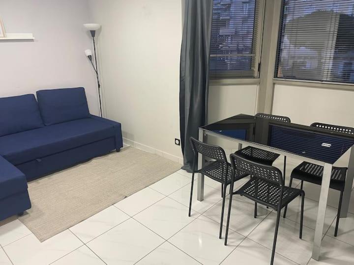 Superbe Avec Terrasse 2 Chambres, 4 A 5 Couchages Piscine, A Deux Pas Des Plages Et De La Croisette Appartement Cannes