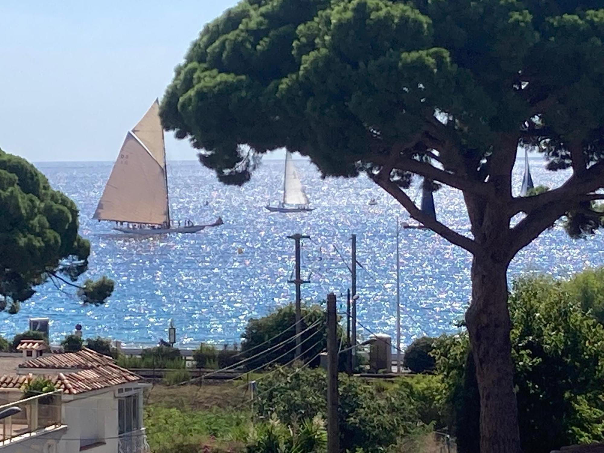 & Salle De Bain Privative ,bord De Mer, Vue *