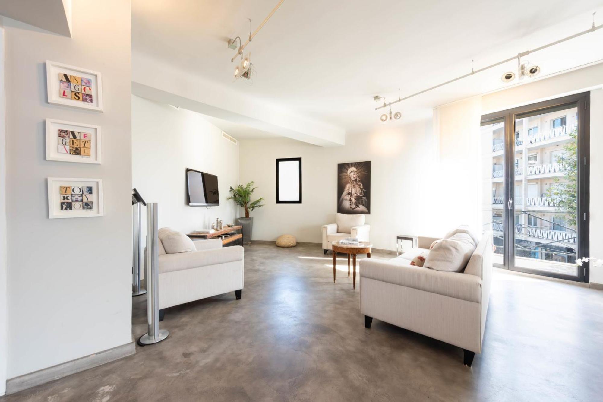 Duplex Walking From The Apartment Cannes