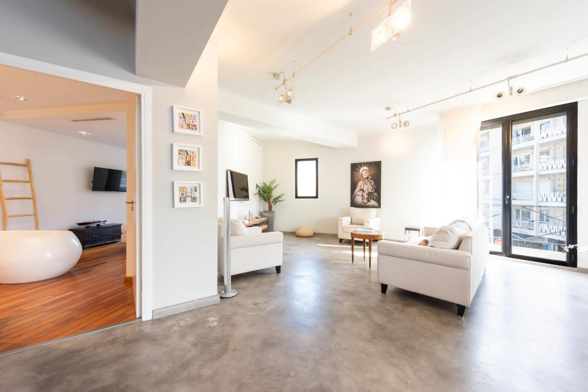 Duplex Walking From The