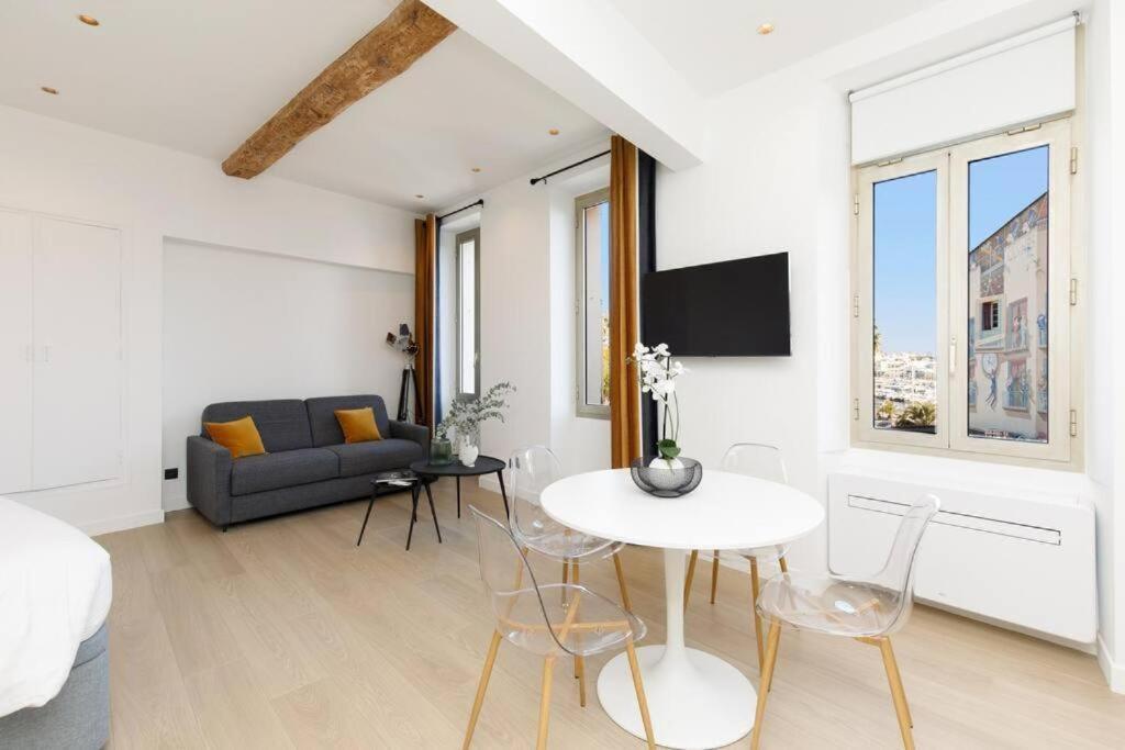 33 M2 Comme Junior - Vue Port Et Palais Des Festivals Appartement *