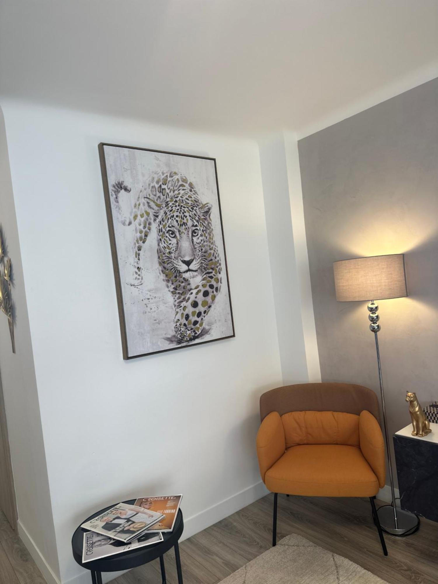 Apartment T3appartement De Luxe Croisette En Face De La Martinez 80m2
