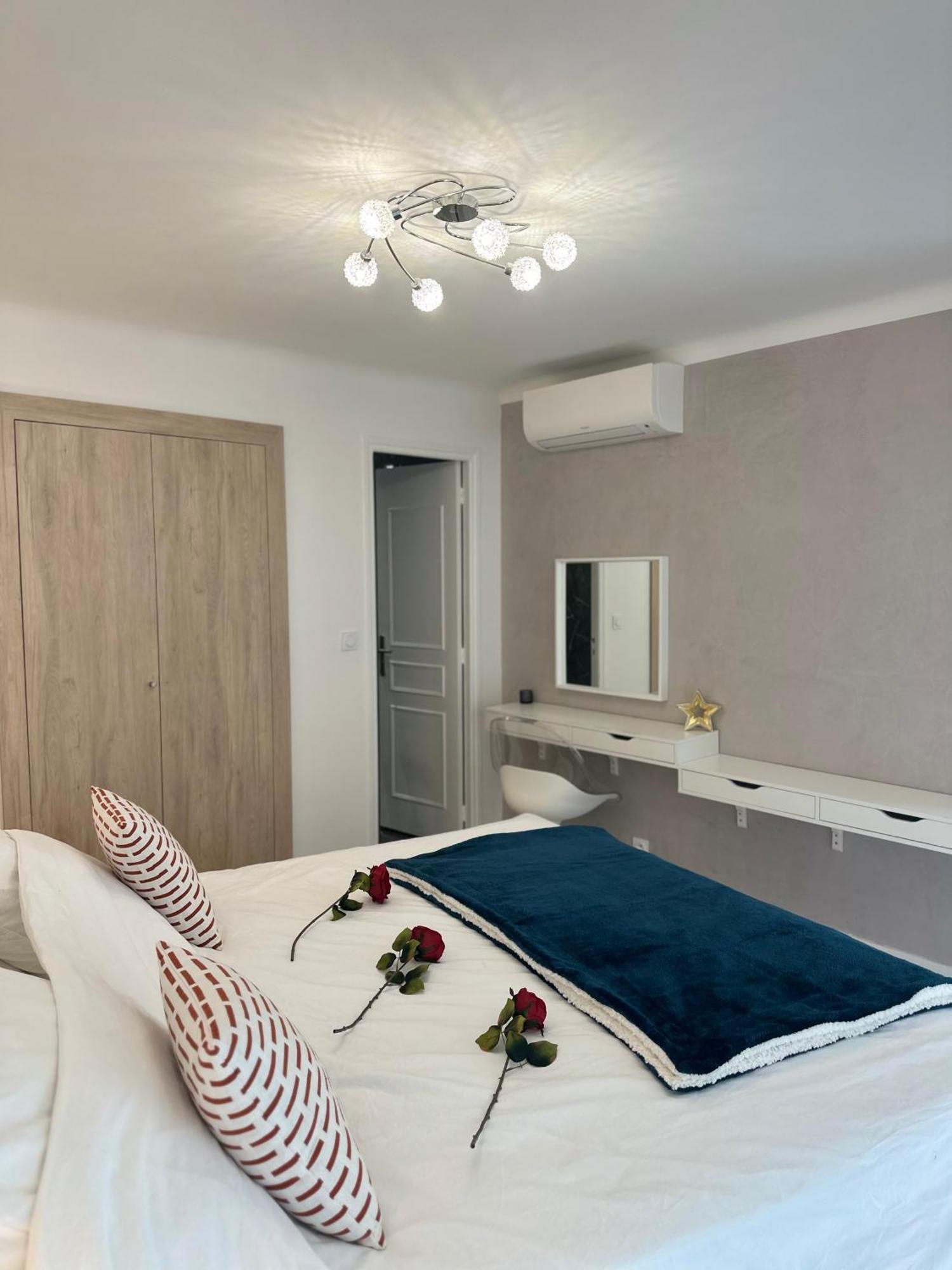 T3appartement De Luxe Croisette En Face De La Martinez 80m2 *