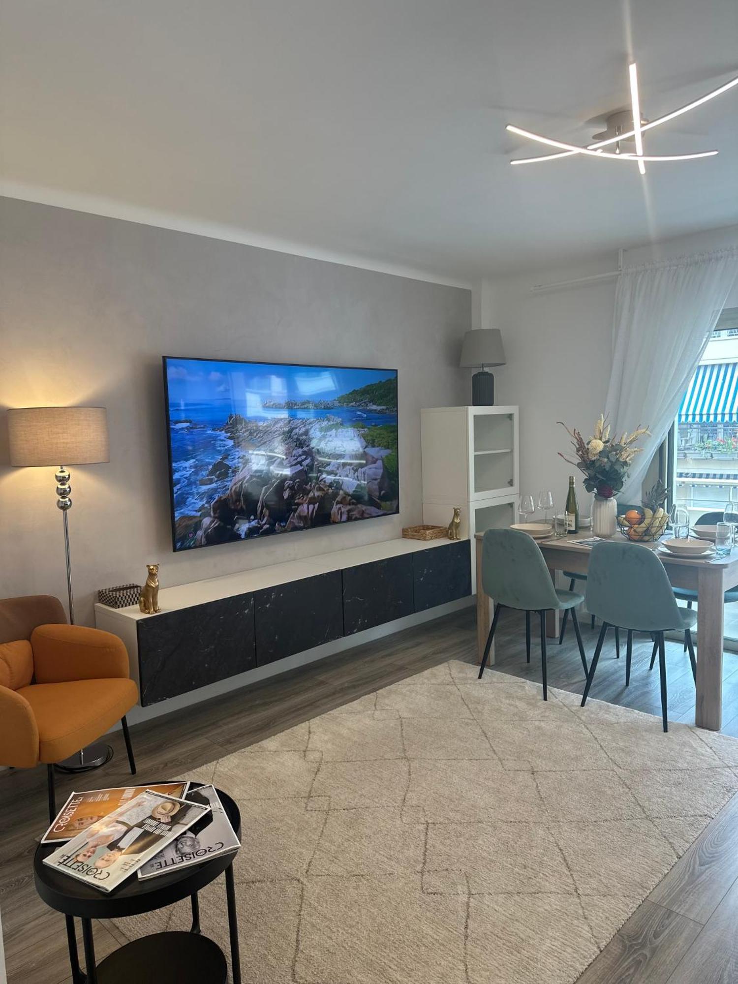T3appartement De Luxe Croisette En Face De La Martinez 80m2 * Cannes