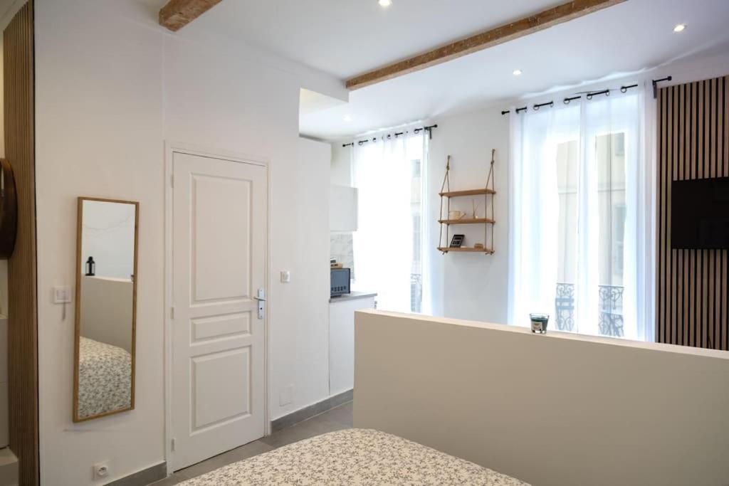 Festival Dreams Apartment Cannes