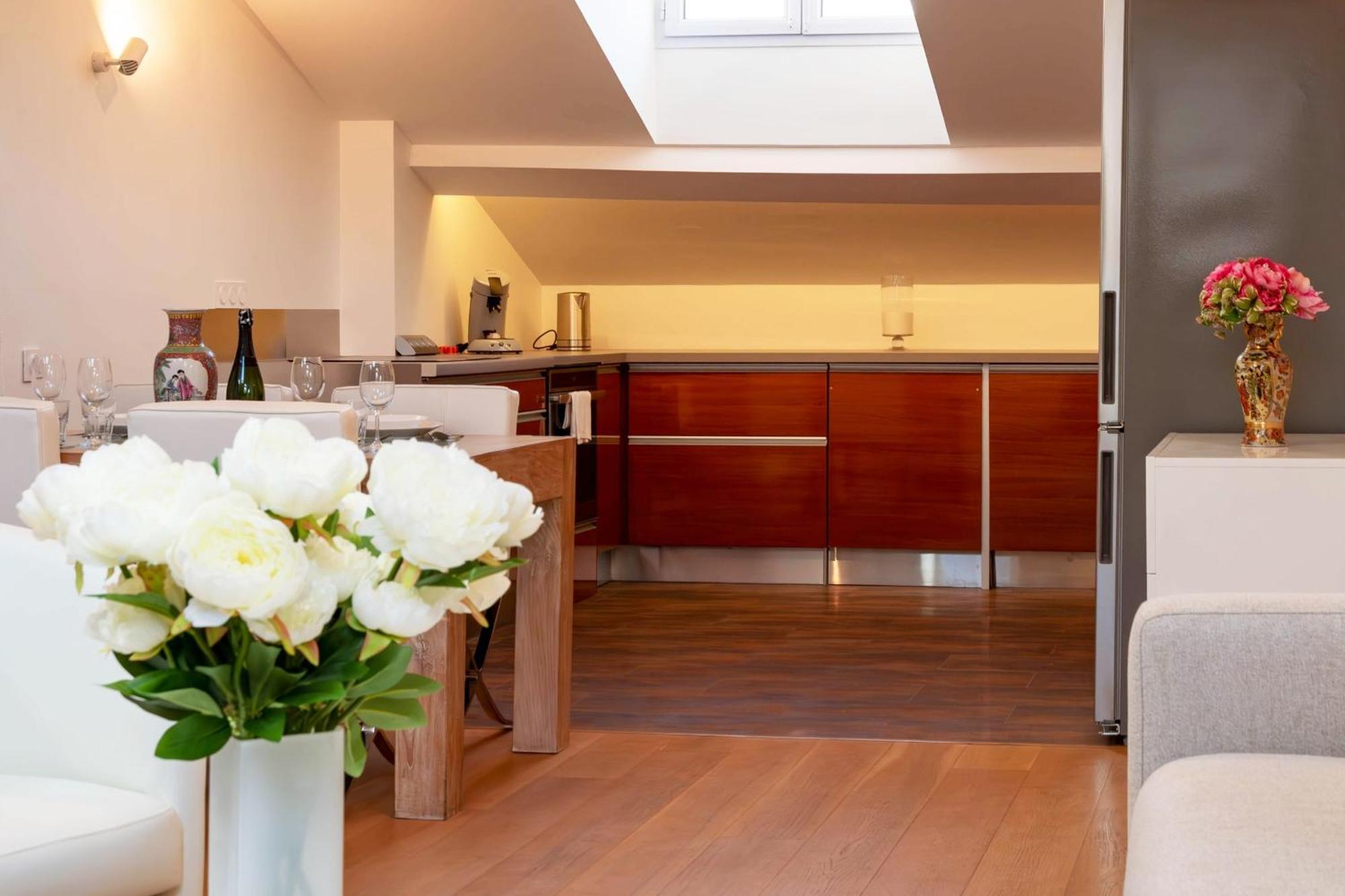 Elegant 1-br 3 Minutes From La Croisette Cannes