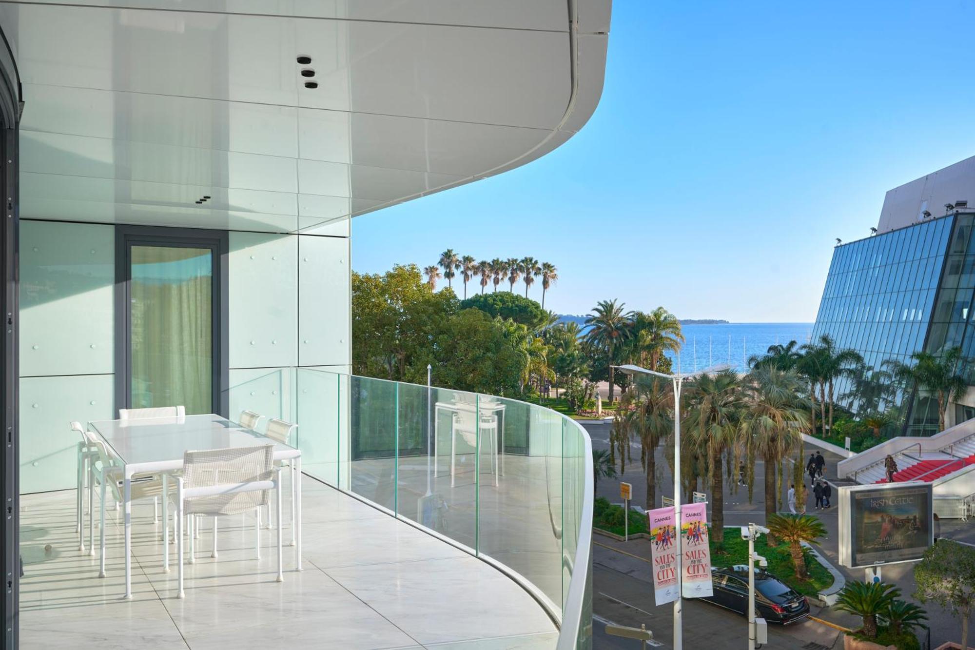 First Croisette Apartment *