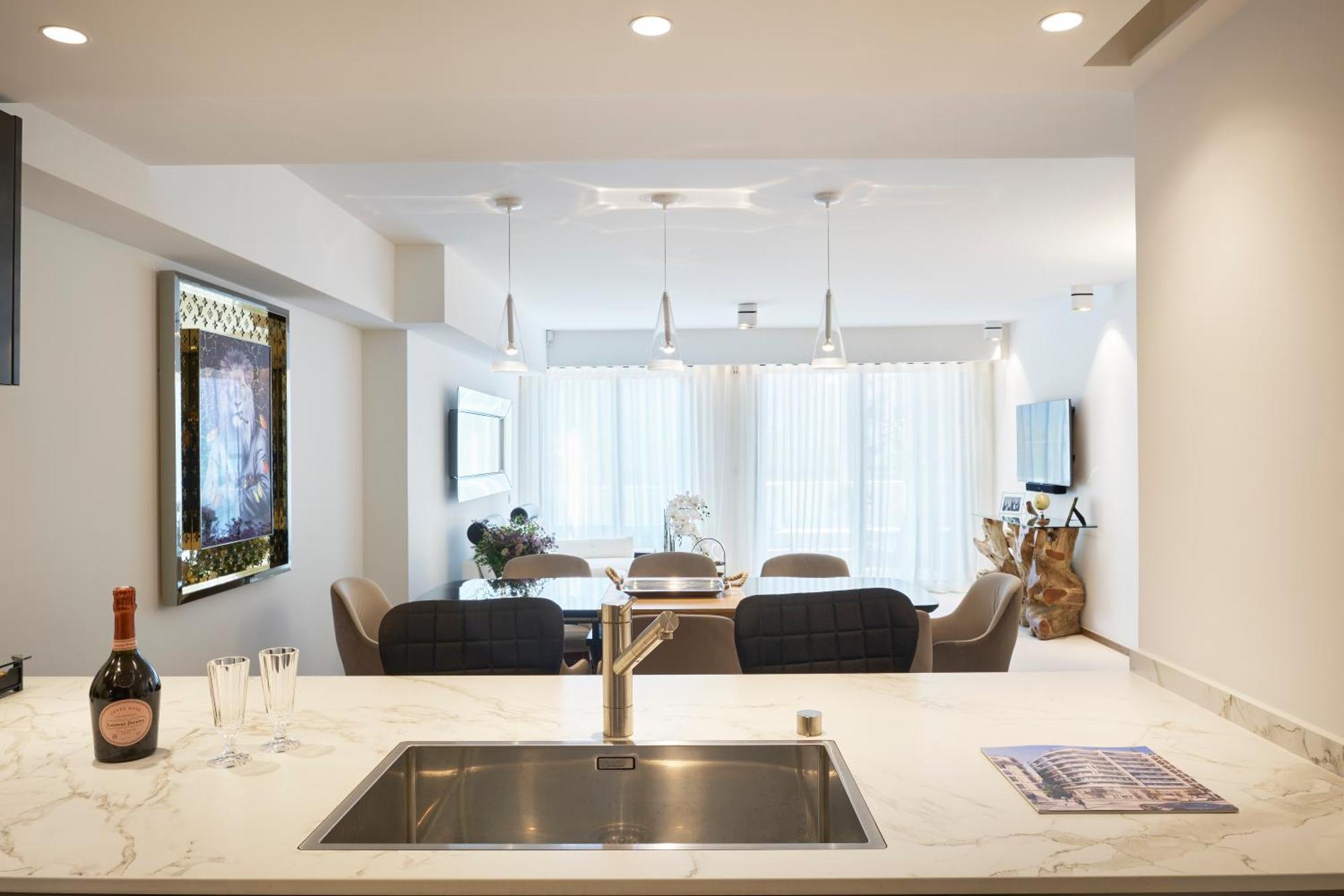 First Croisette Apartment