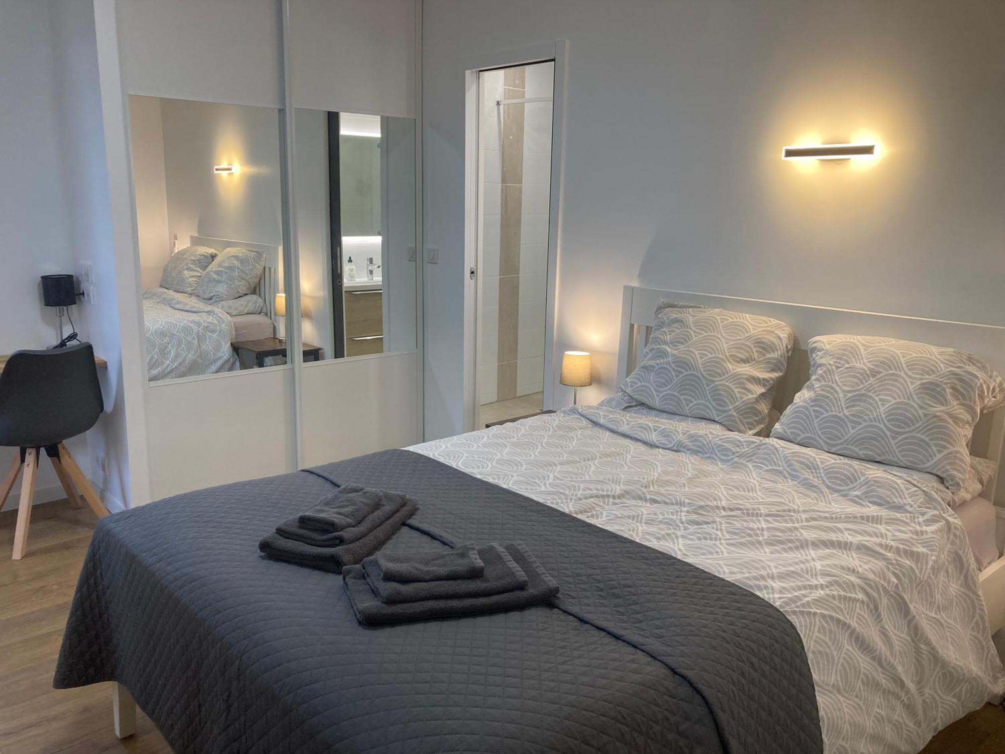 & Salle De Bain Privative ,bord De Mer, Vue