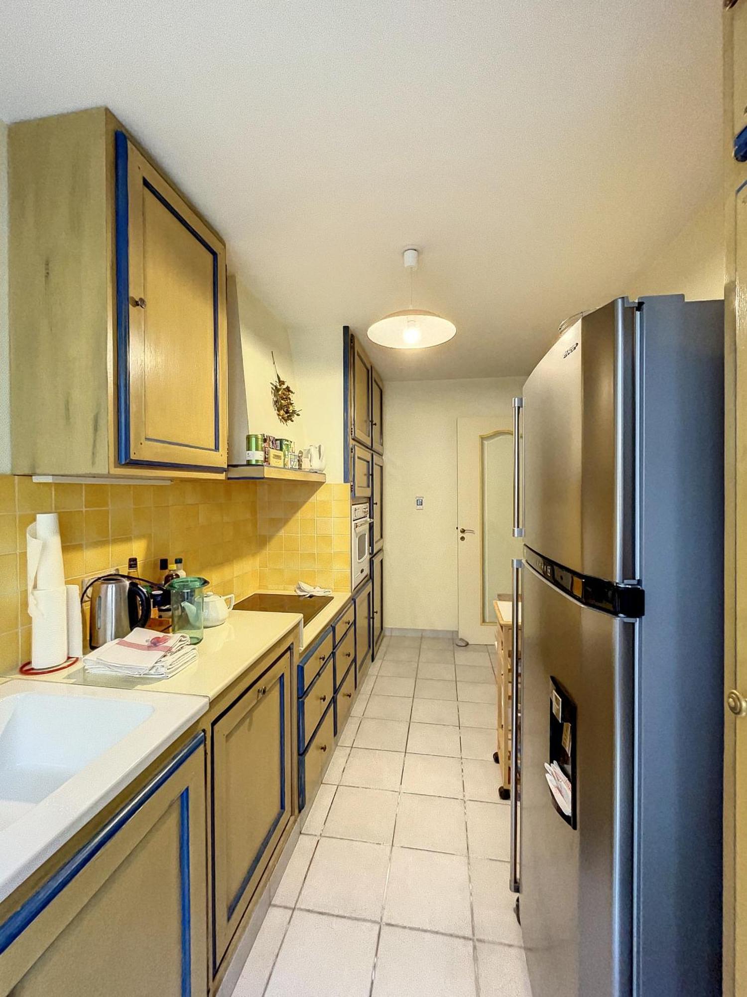 Front De Mer, Superbe Terrasse Vue 283l Chans Apartment *