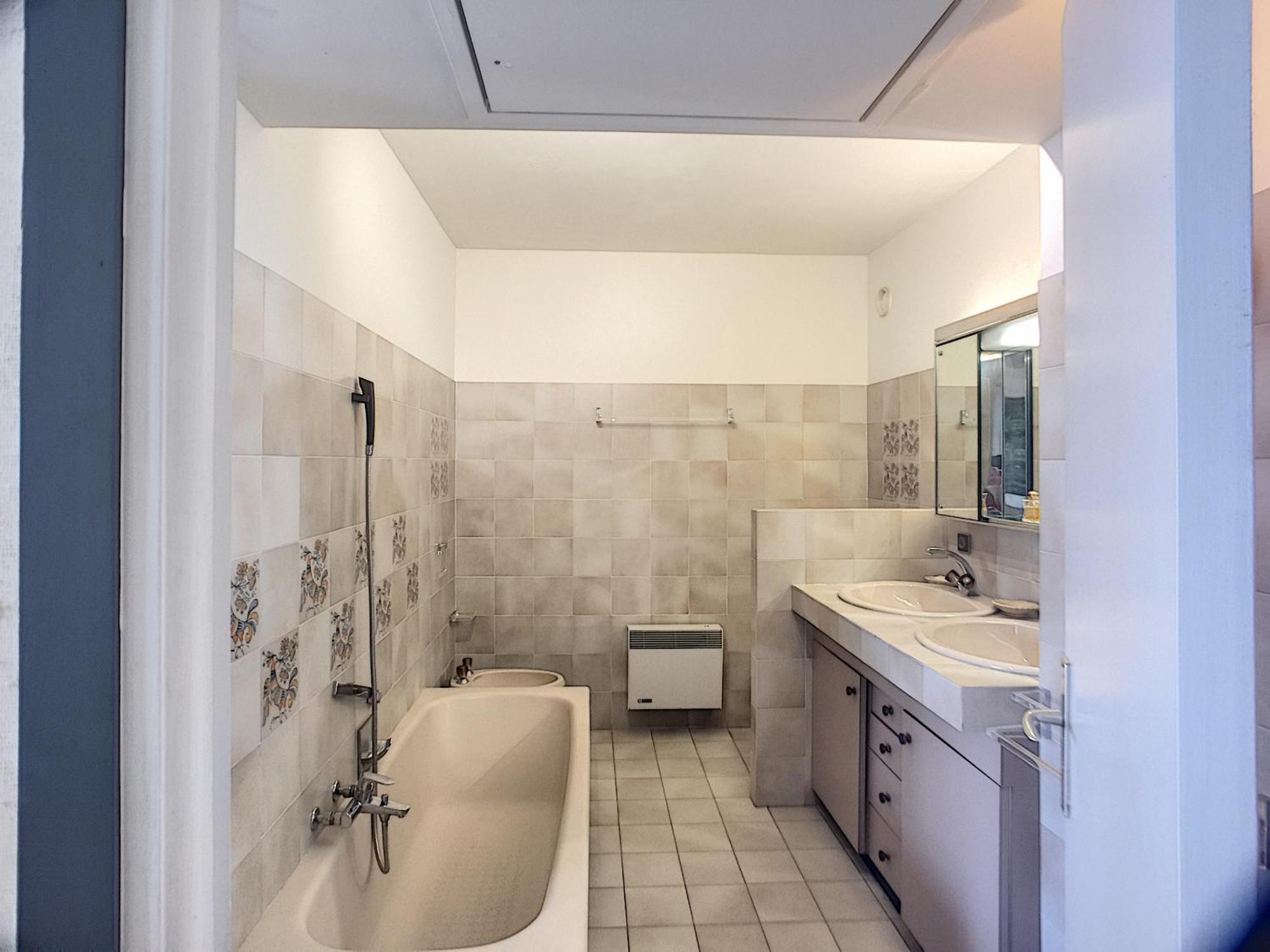 Apartment Situation & Vue Exceptionnelles, 134l Facq