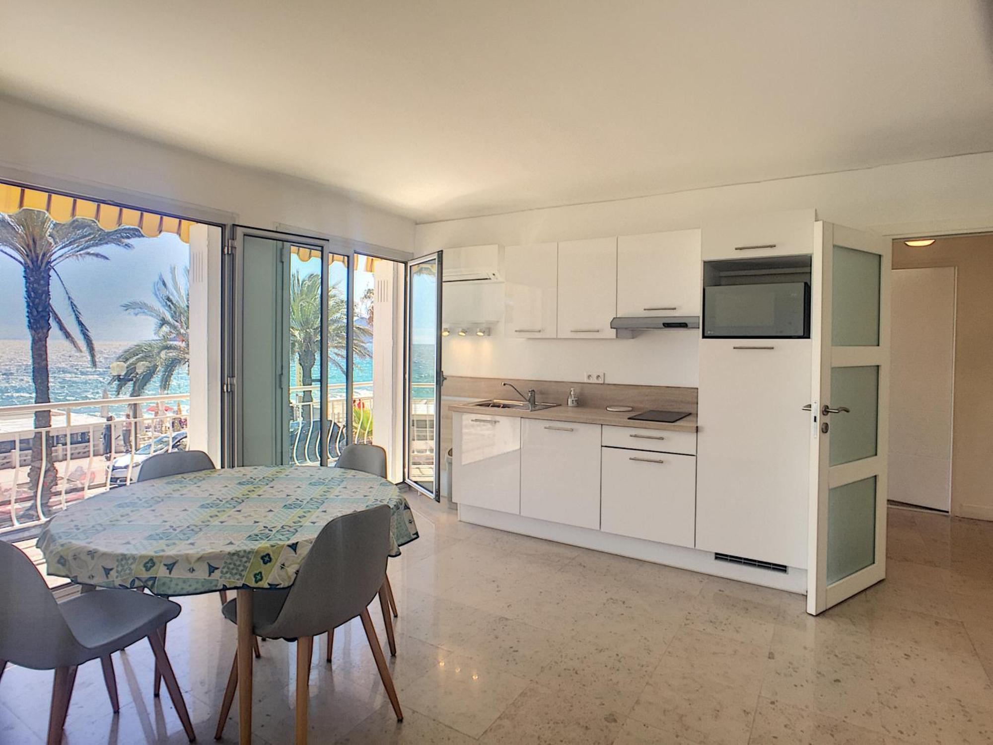 Font De Mer, Balcon, Face Plages 266l Lebl Cannes
