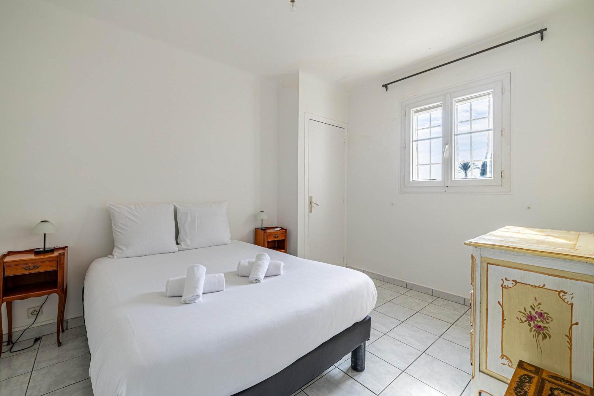 Le Connemarra Avec Balcon, Lumineux Et Calme A Cote Du Centre Apartment Cannes