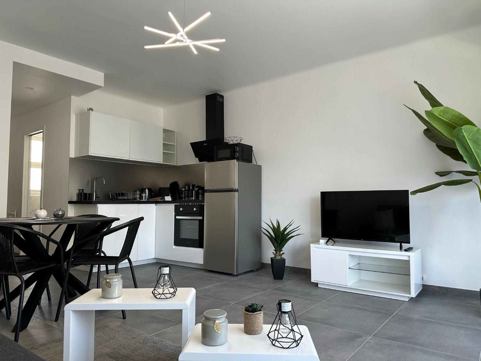 Cosy A 2 Pas De La Croisette Apartment Cannes