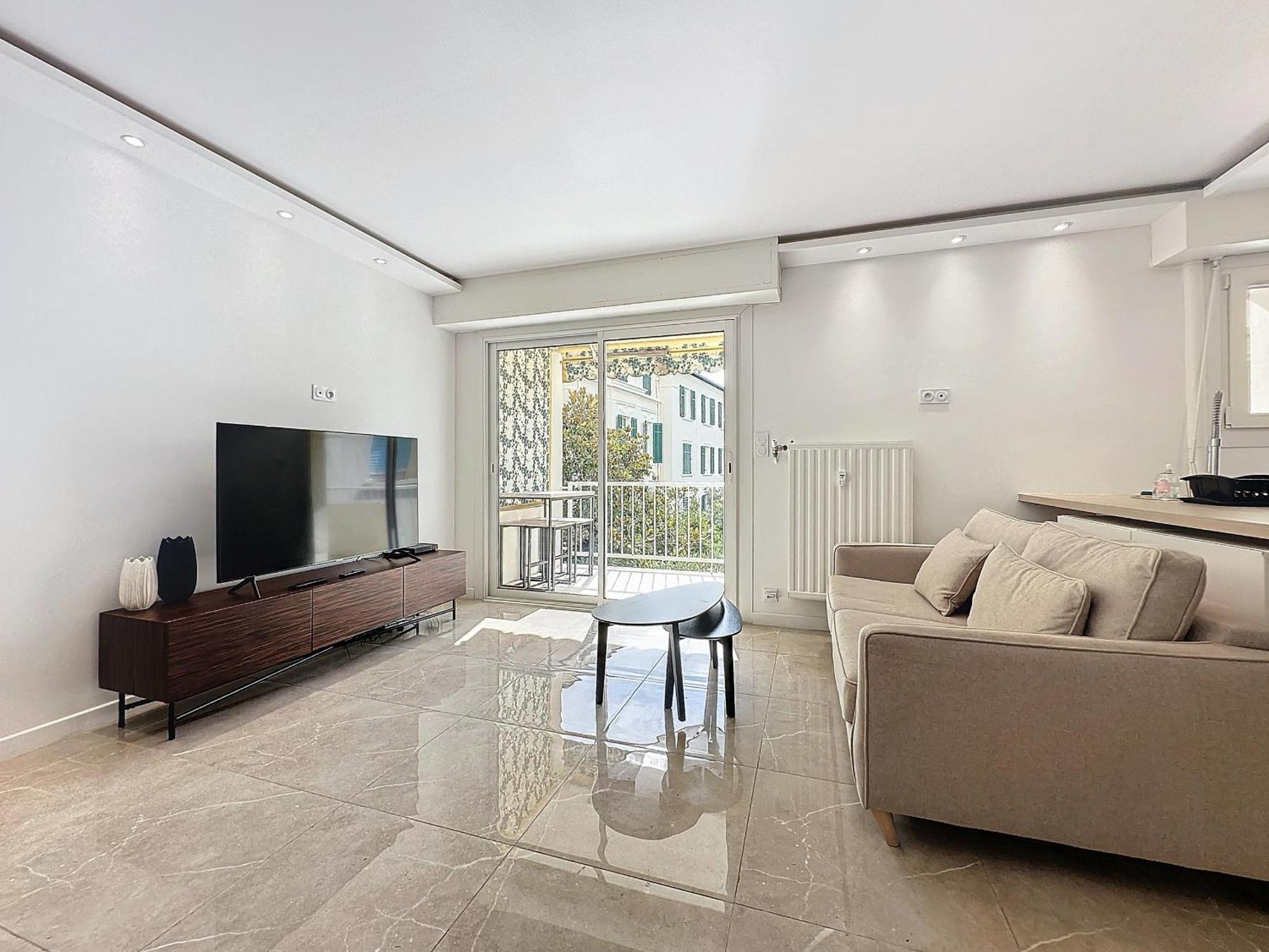 Apartment Intuition - 3 Pieces - 10min Croisette Cannes