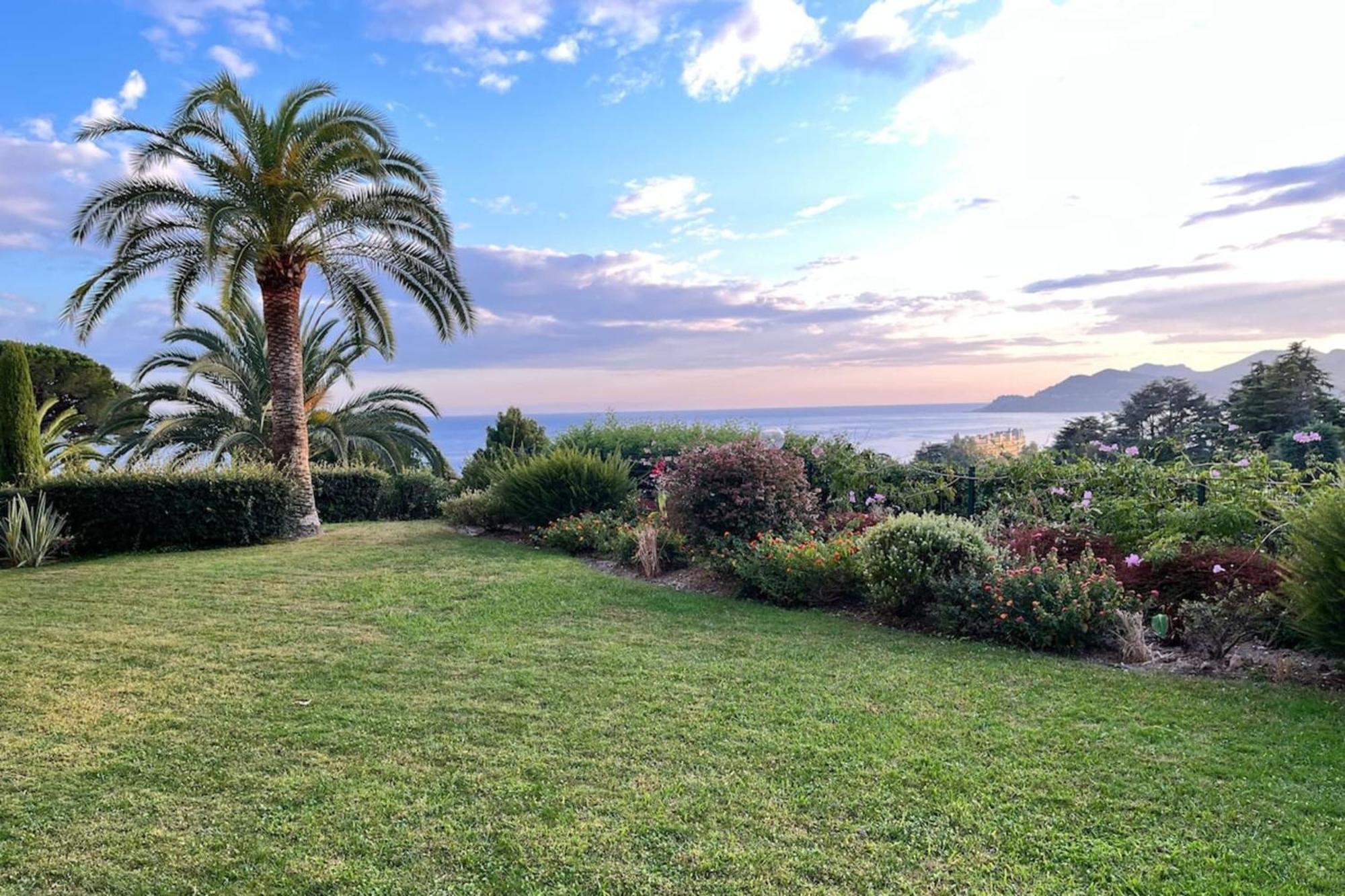Le Seaview - Calm - Pool - Farniente - Sea View Apartment